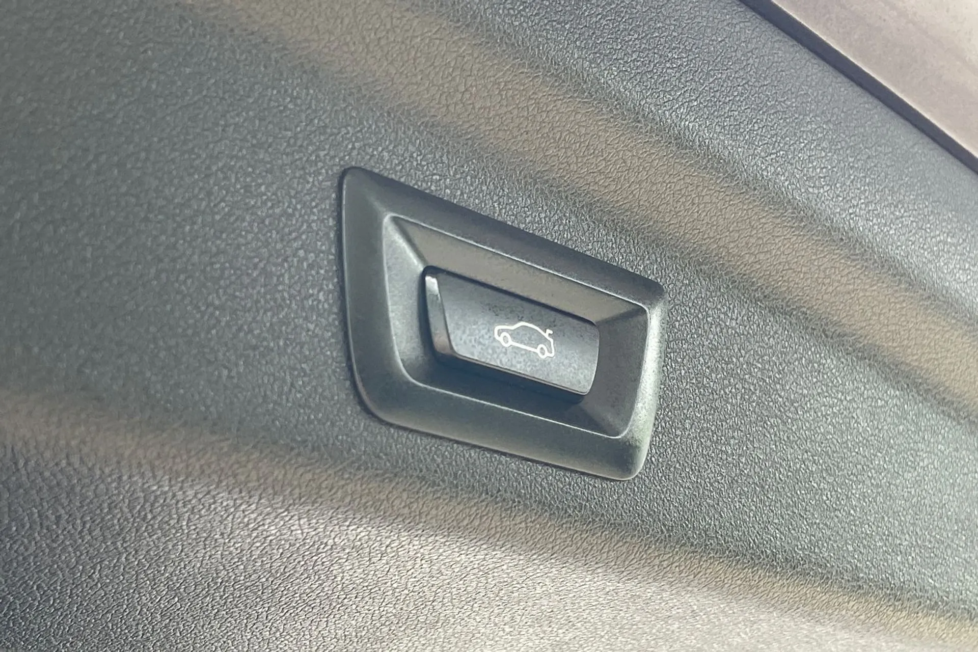 BMW X1 thumbnail image number 40
