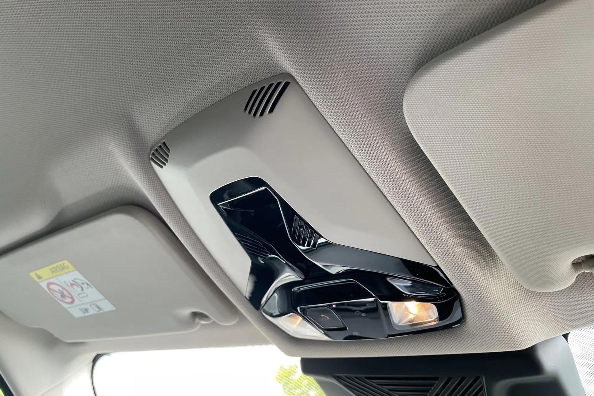 BMW X1 thumbnail image number 51