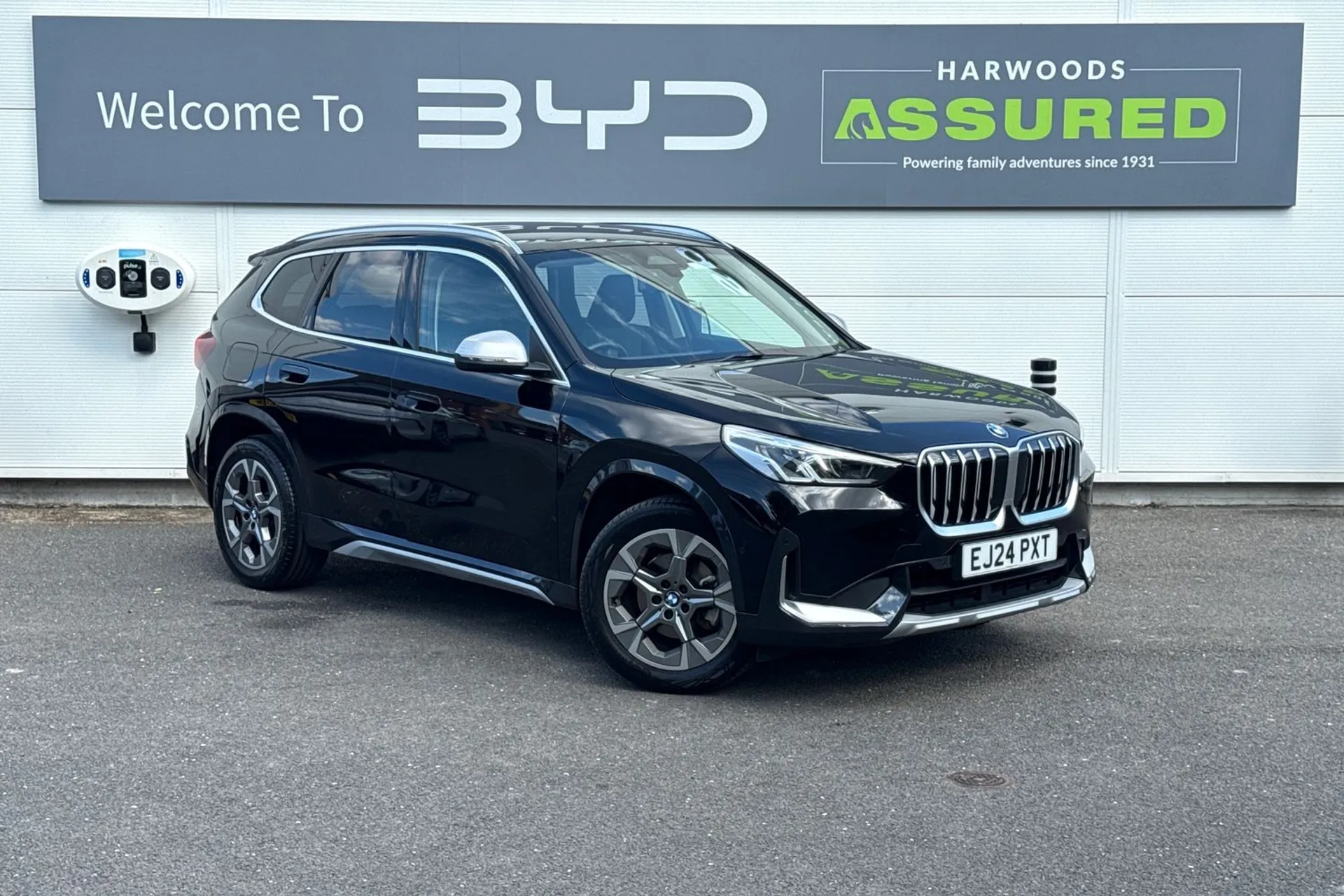 BMW X1 focused image