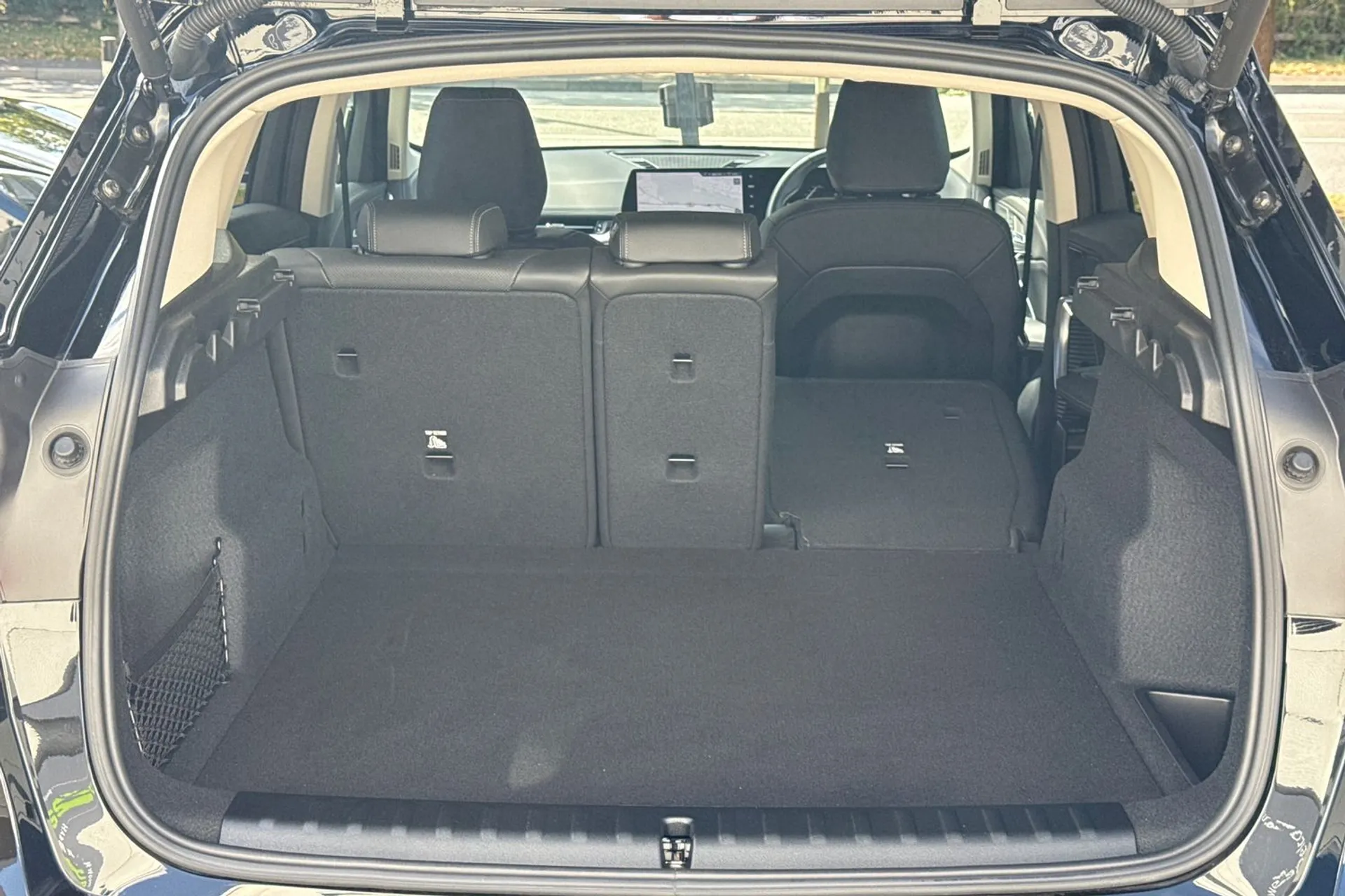 BMW X1 thumbnail image number 36