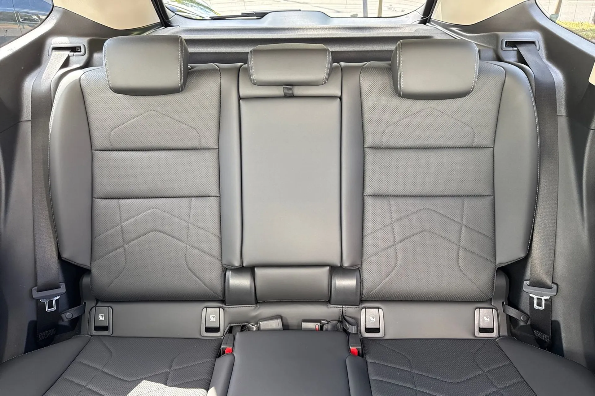 BMW X1 thumbnail image number 24