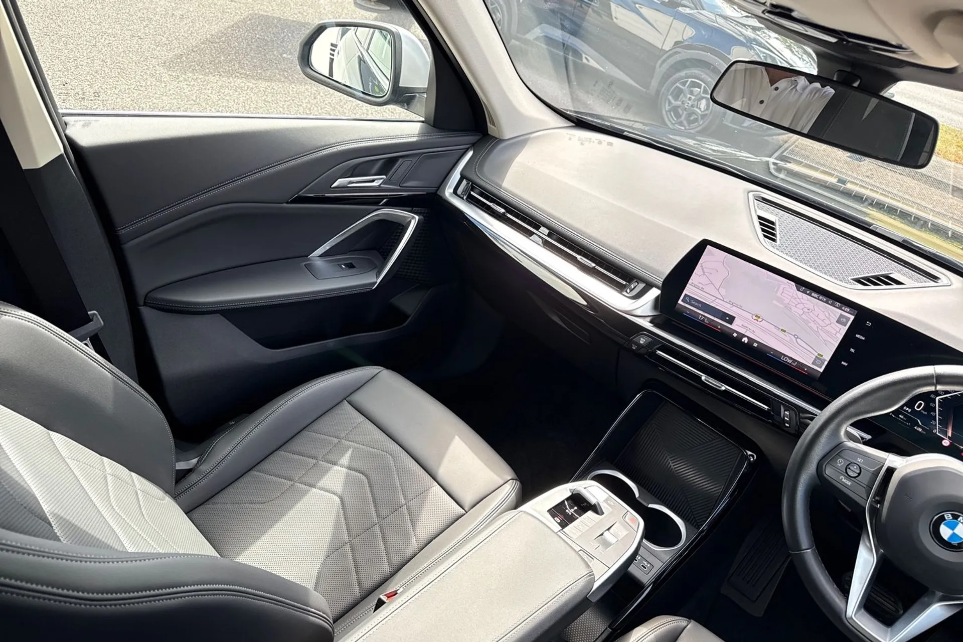 BMW X1 thumbnail image number 39