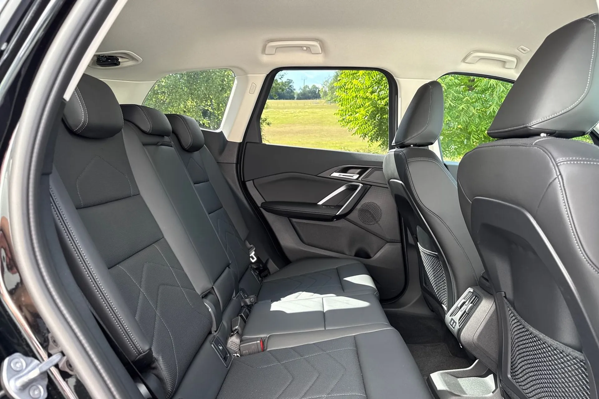 BMW X1 thumbnail image number 9