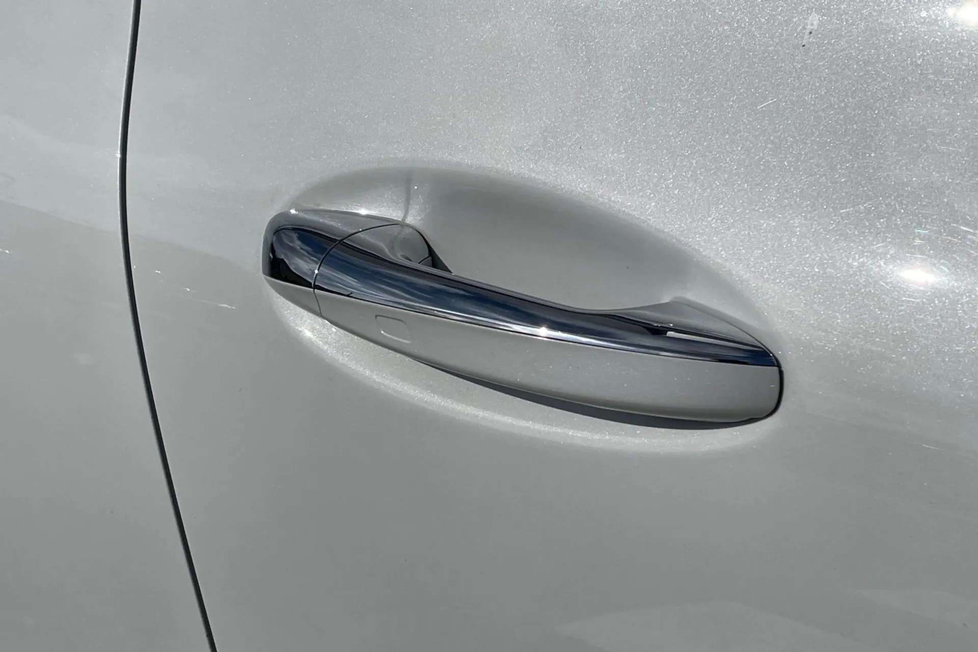 MERCEDES-BENZ CLA thumbnail image number 23