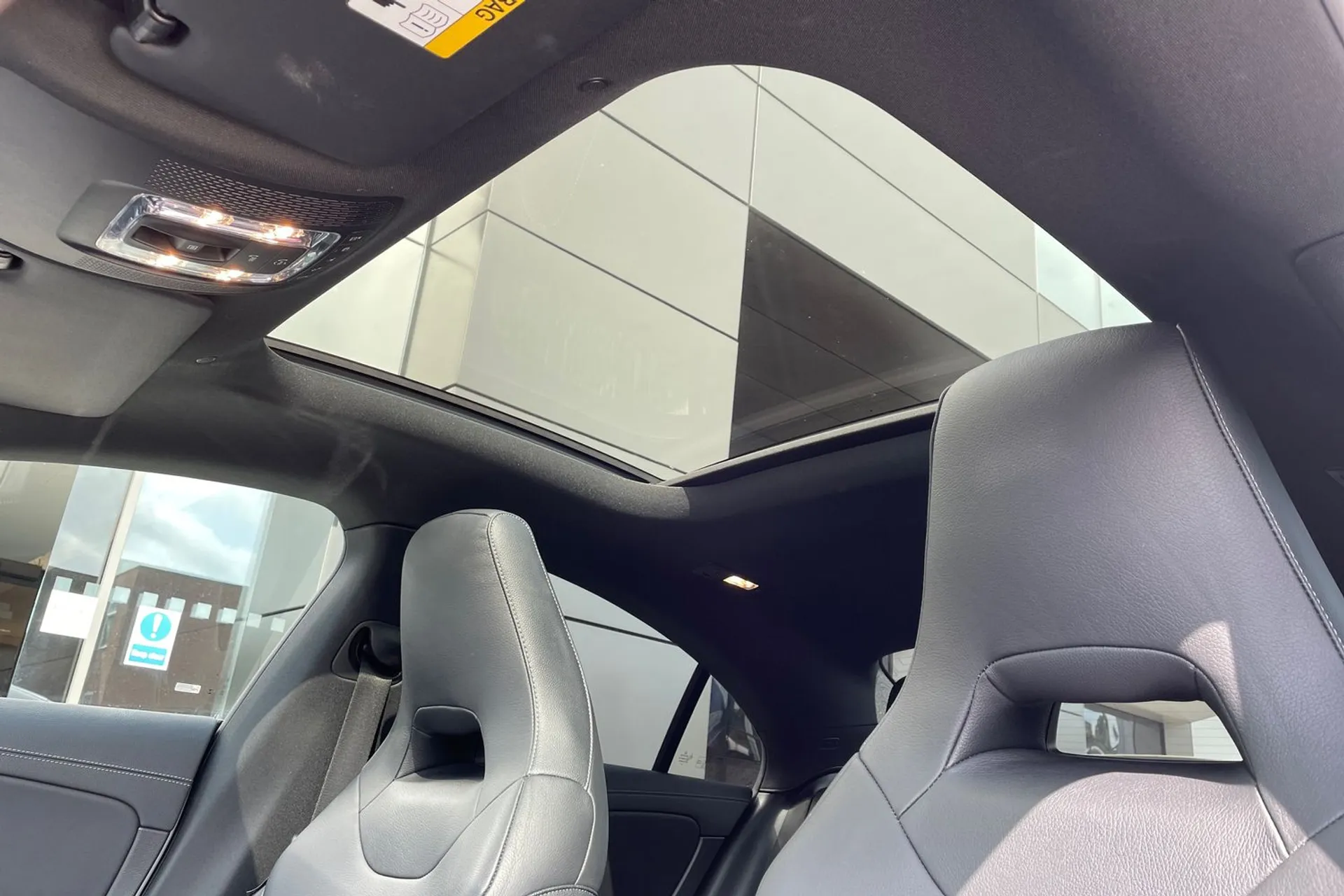 MERCEDES-BENZ CLA thumbnail image number 43