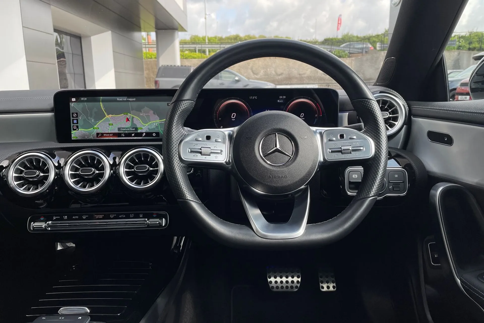 MERCEDES-BENZ CLA thumbnail image number 48