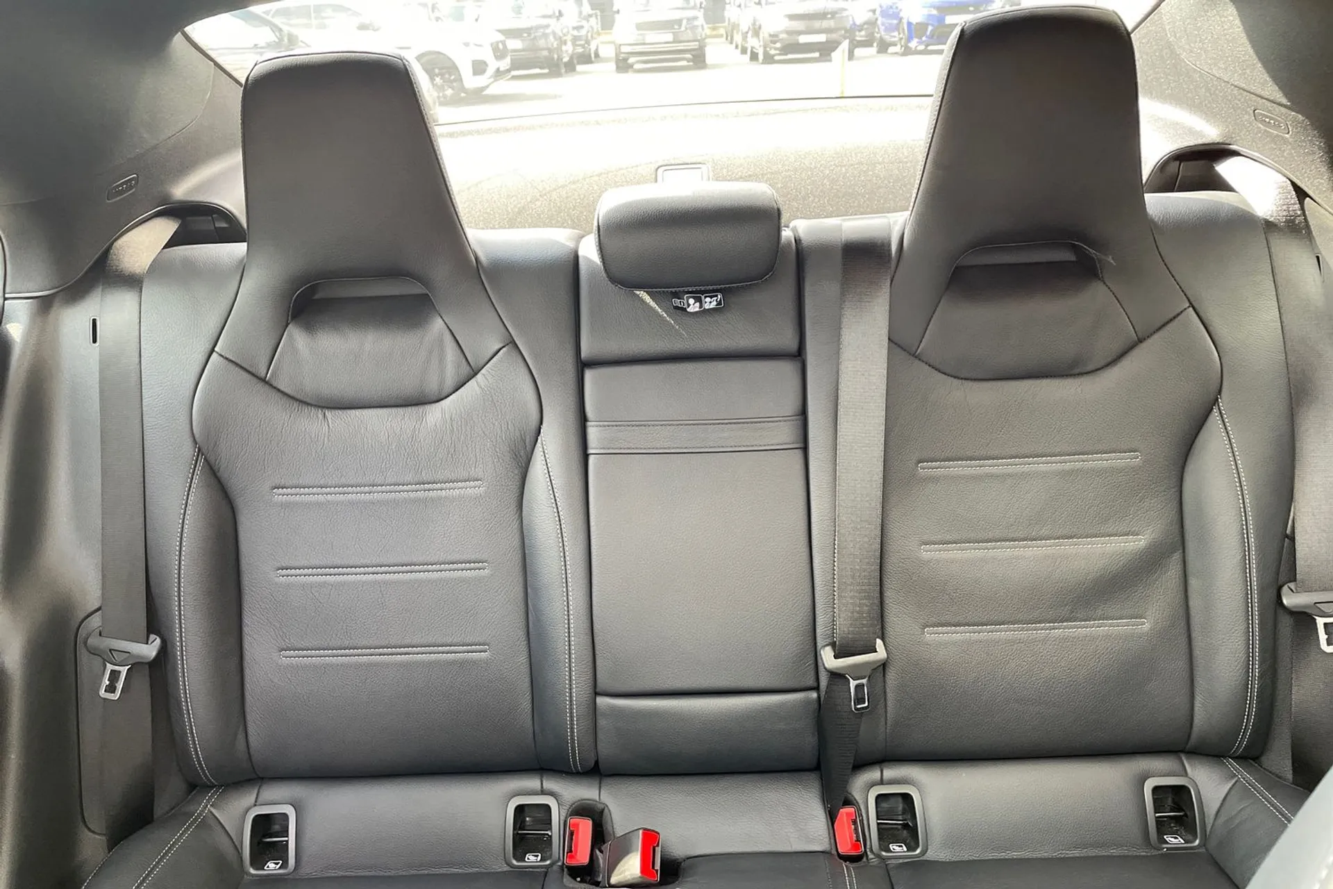 MERCEDES-BENZ CLA thumbnail image number 45