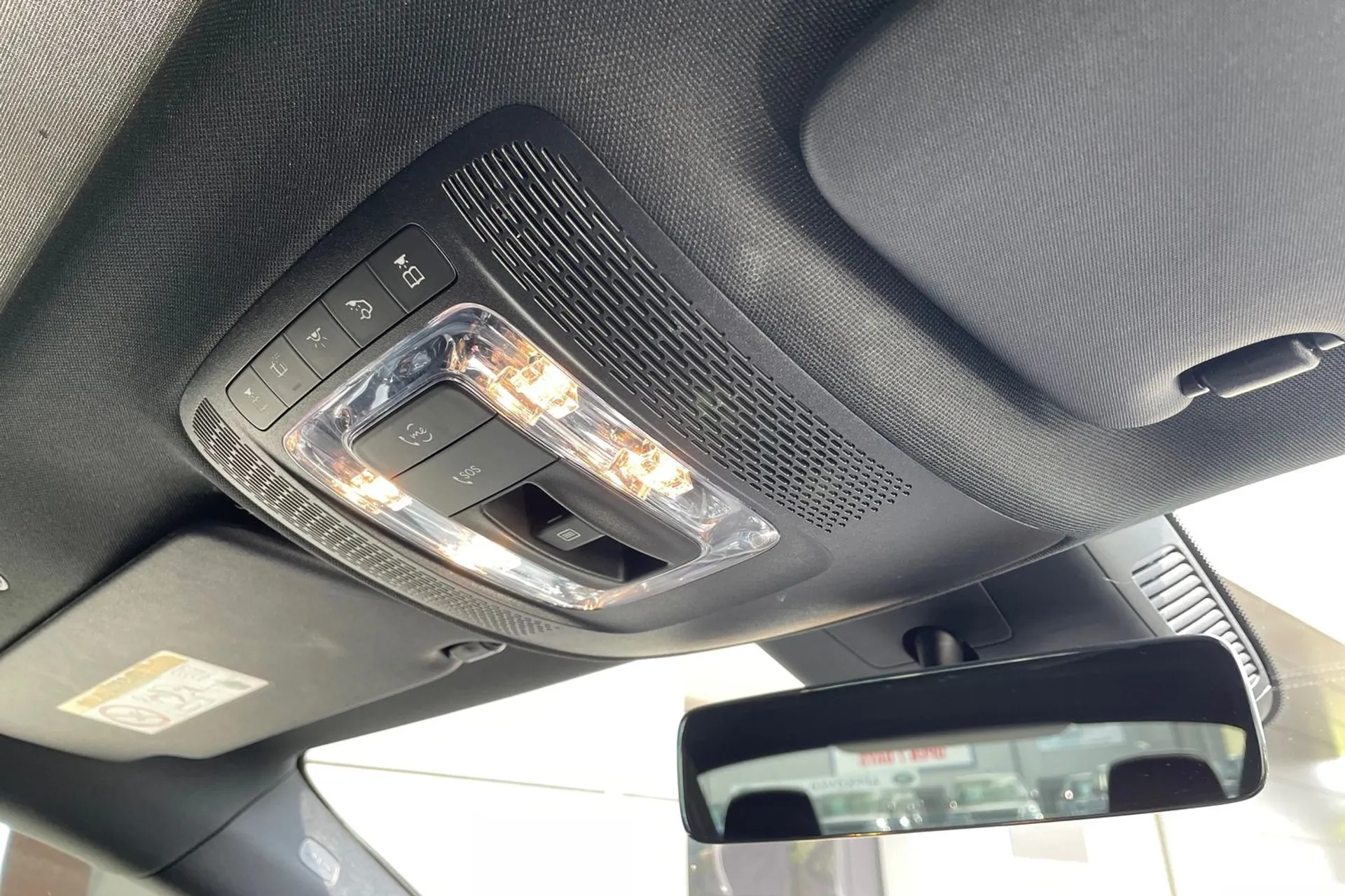 MERCEDES-BENZ CLA thumbnail image number 59