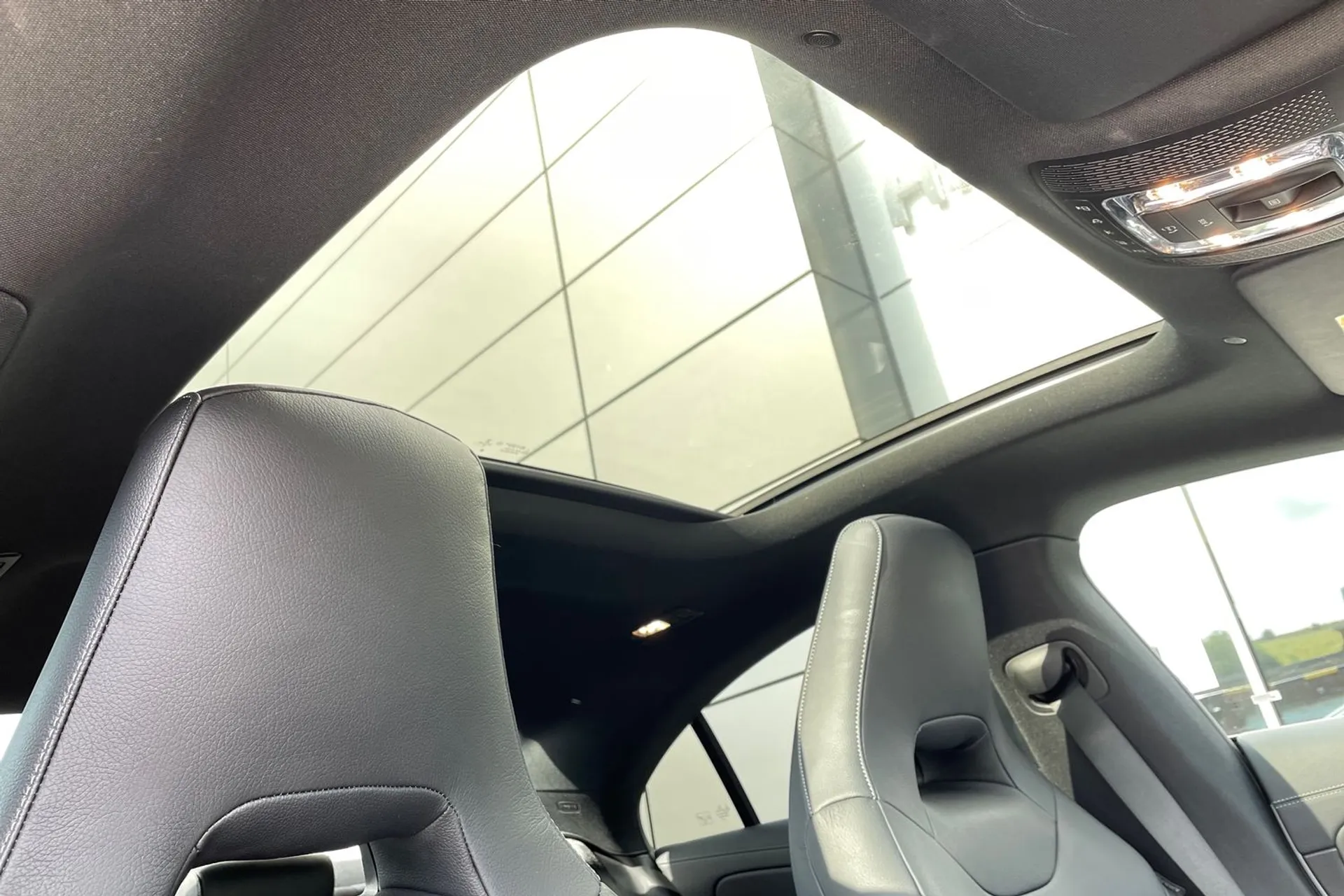 MERCEDES-BENZ CLA thumbnail image number 14