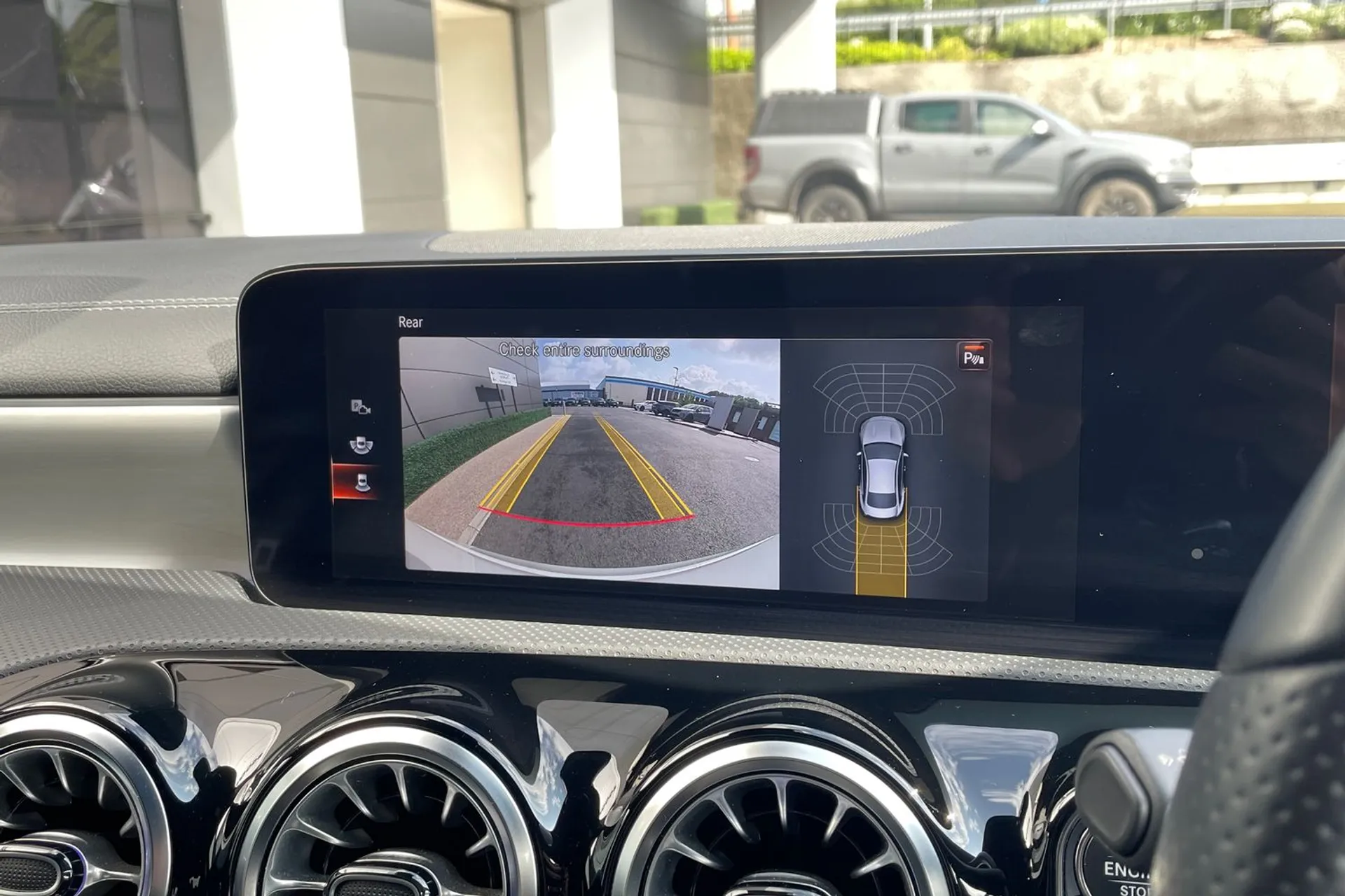 MERCEDES-BENZ CLA thumbnail image number 5
