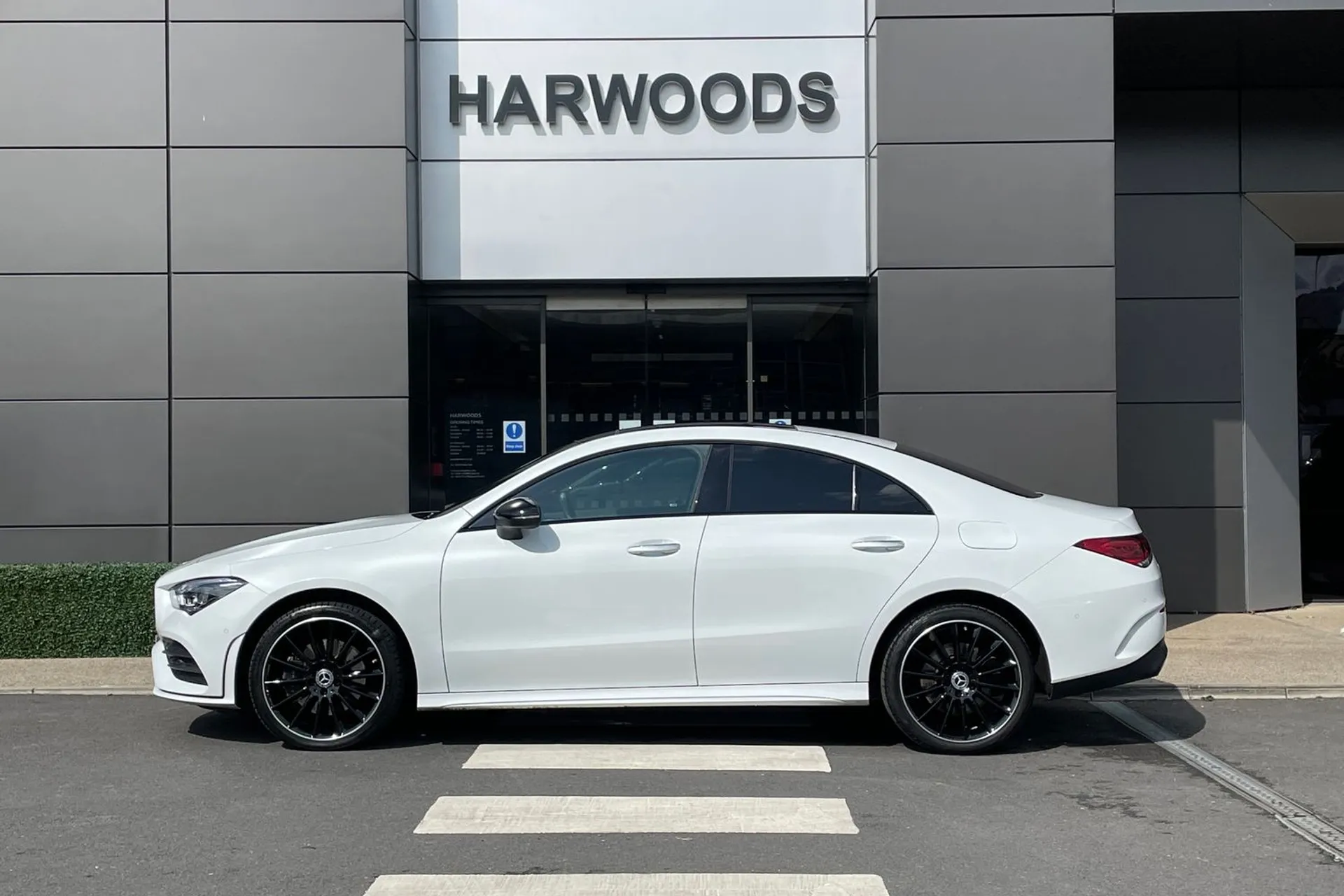 MERCEDES-BENZ CLA thumbnail image number 12