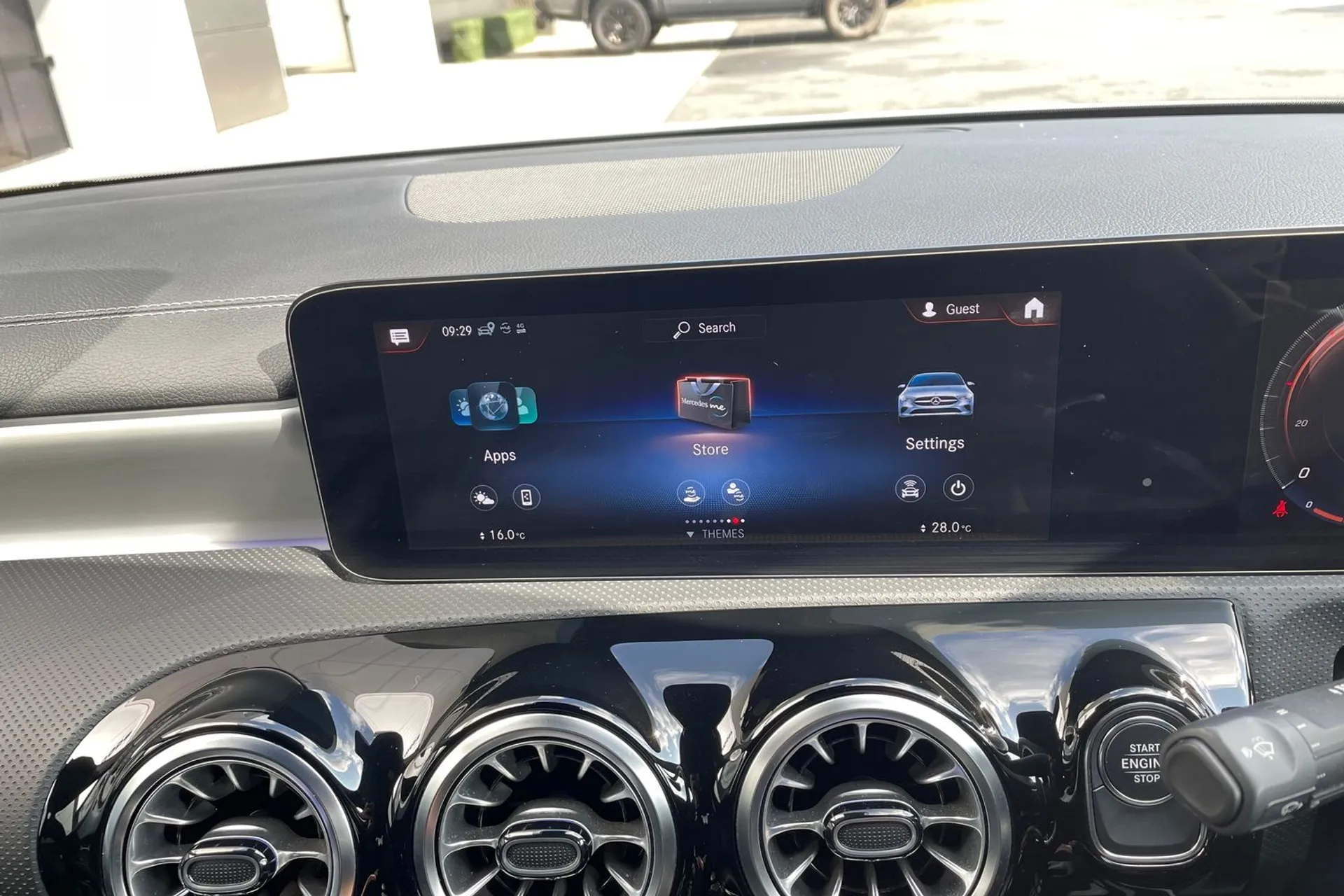 MERCEDES-BENZ CLA thumbnail image number 67