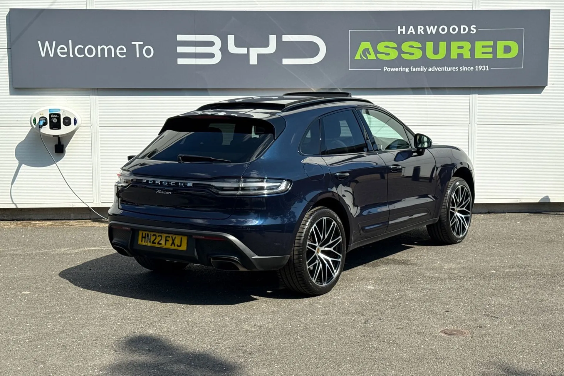 Porsche MACAN thumbnail image number 7