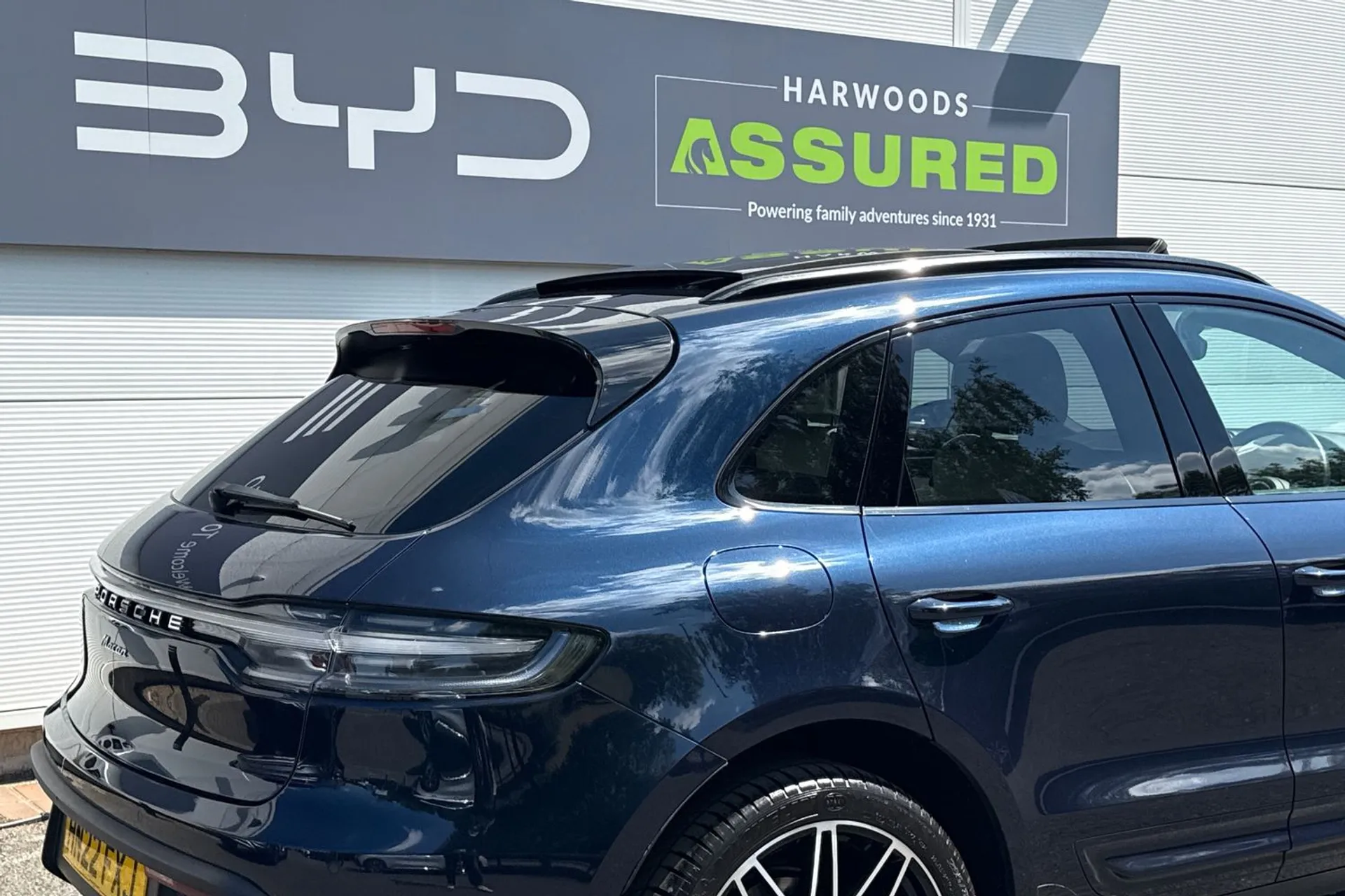 Porsche MACAN thumbnail image number 40