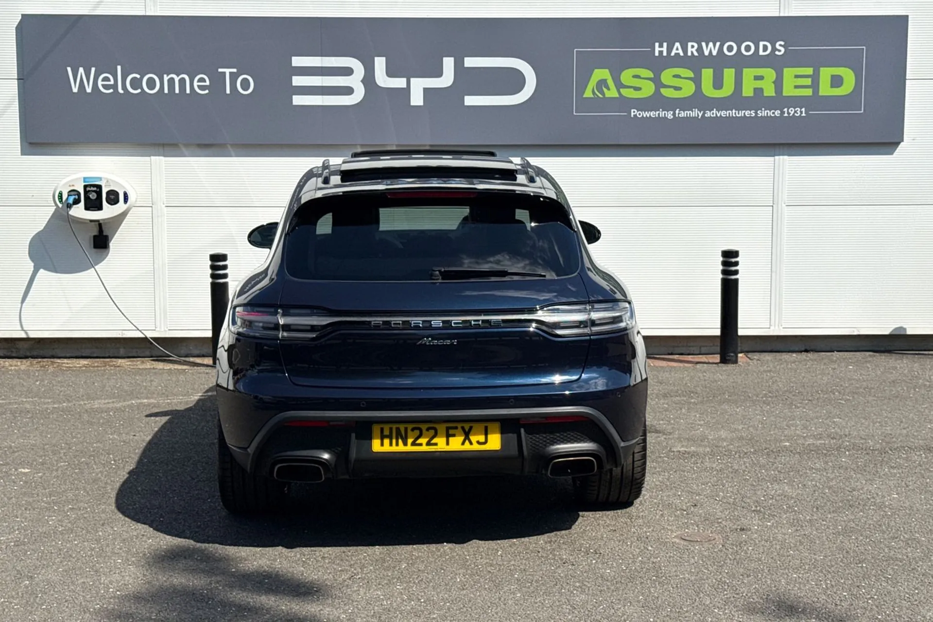 Porsche MACAN thumbnail image number 8
