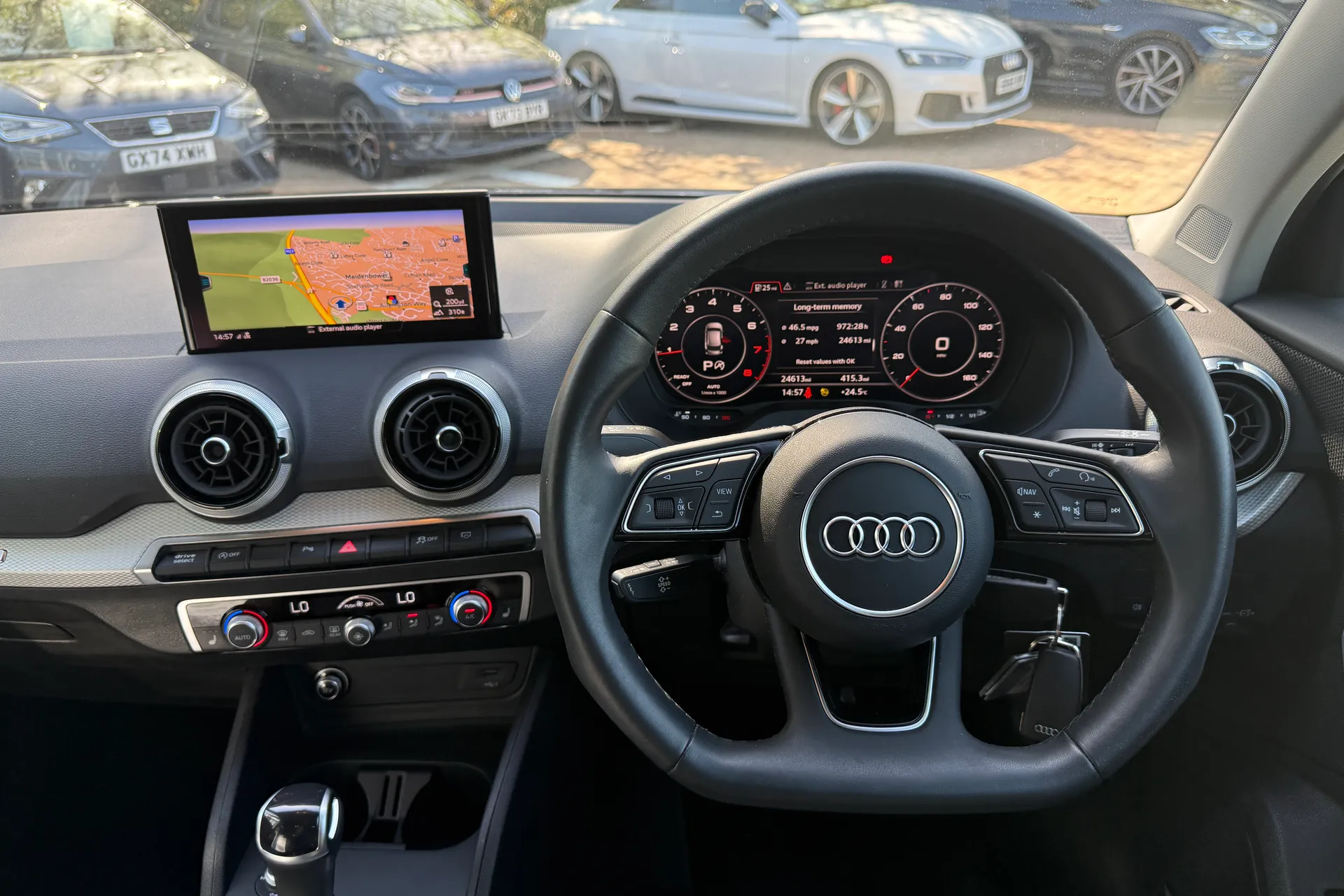 Audi Q2 thumbnail image number 37