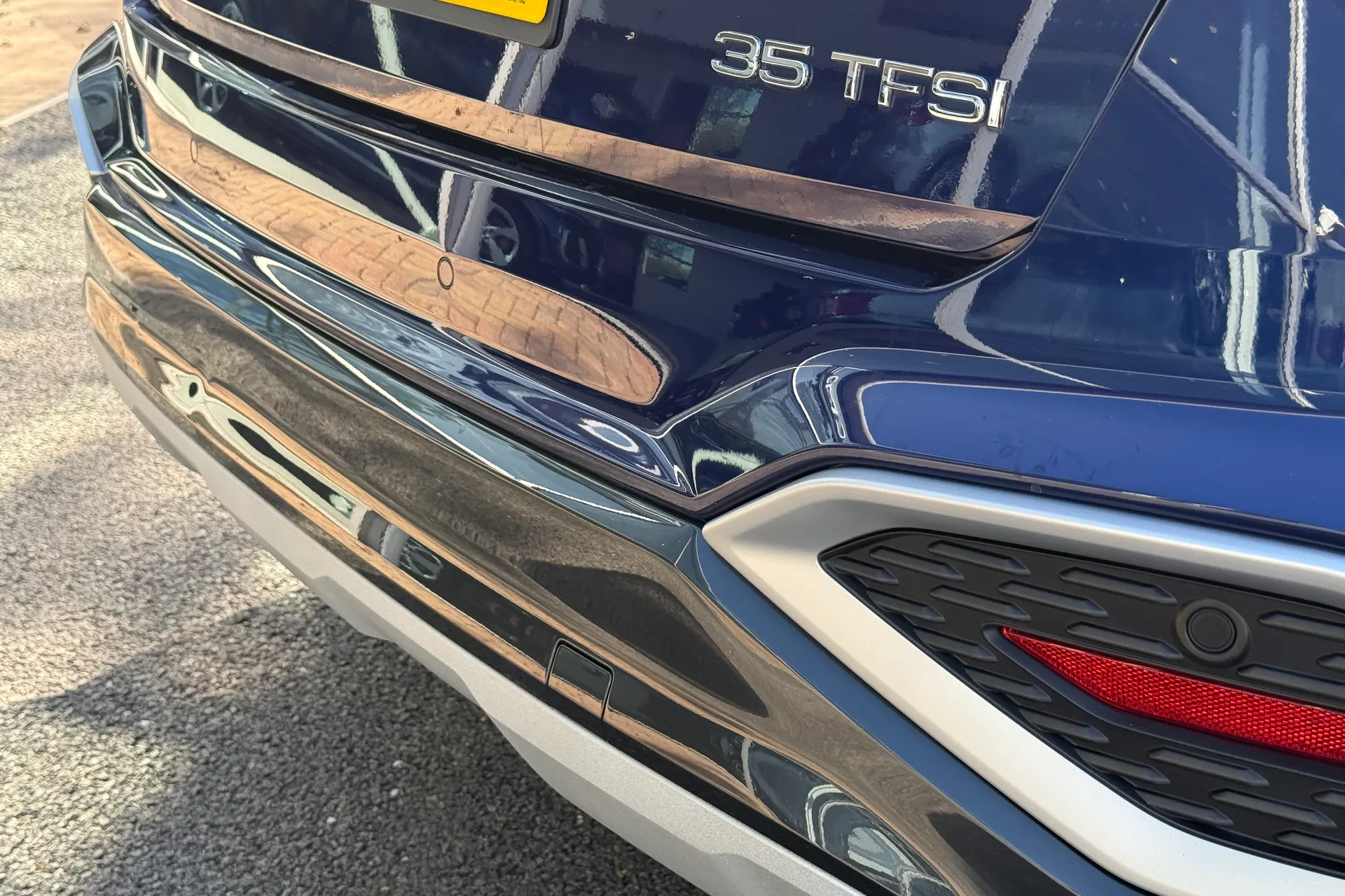 Audi Q2 thumbnail image number 39