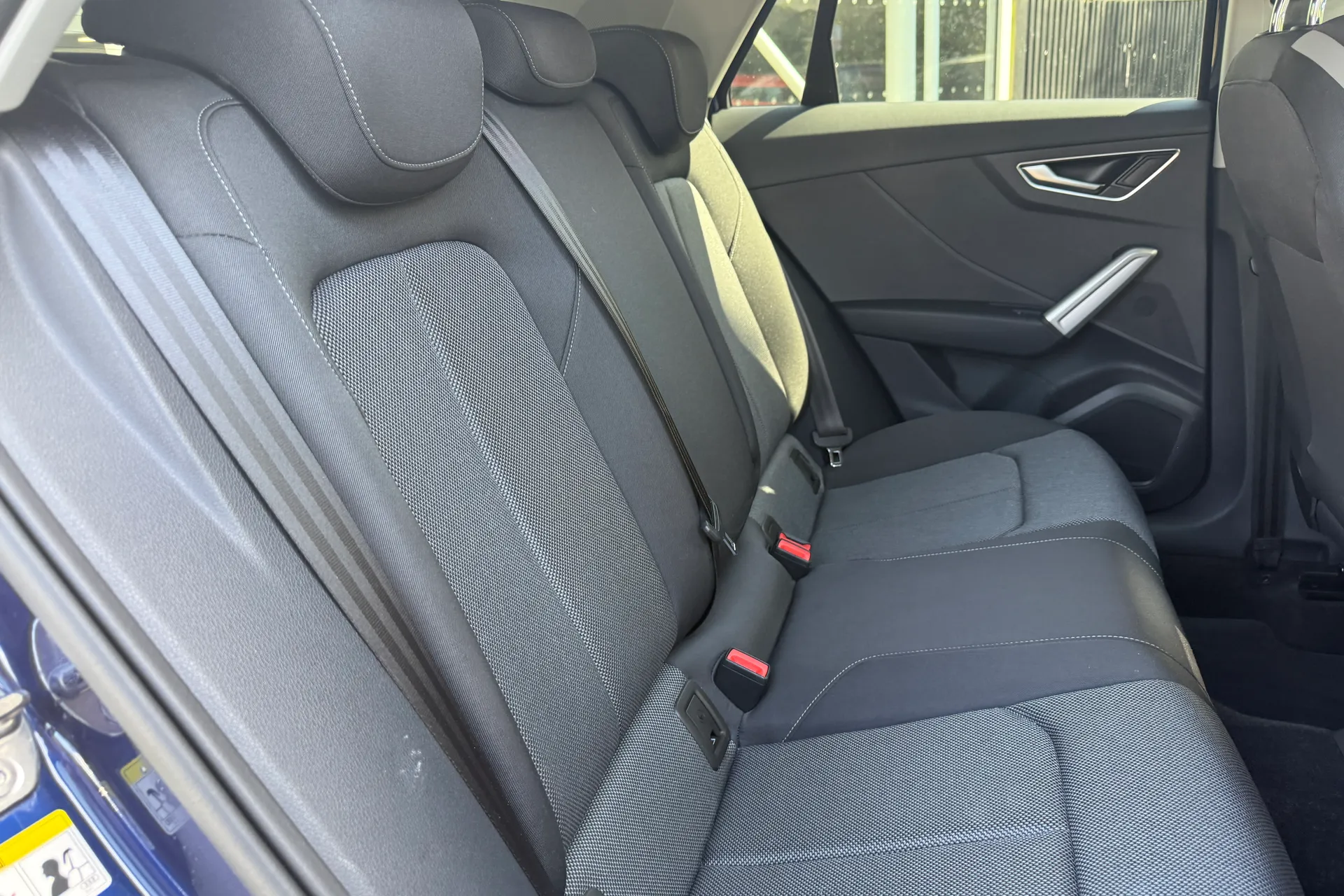 Audi Q2 thumbnail image number 30