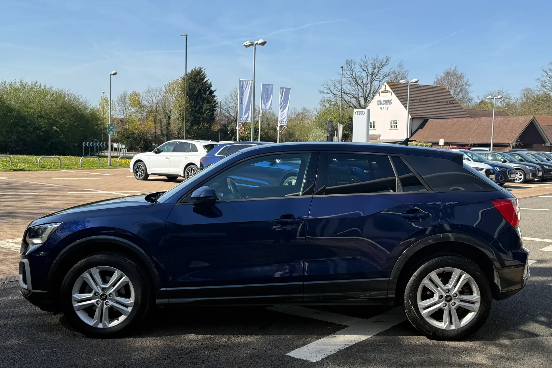 Audi Q2 thumbnail image number 46