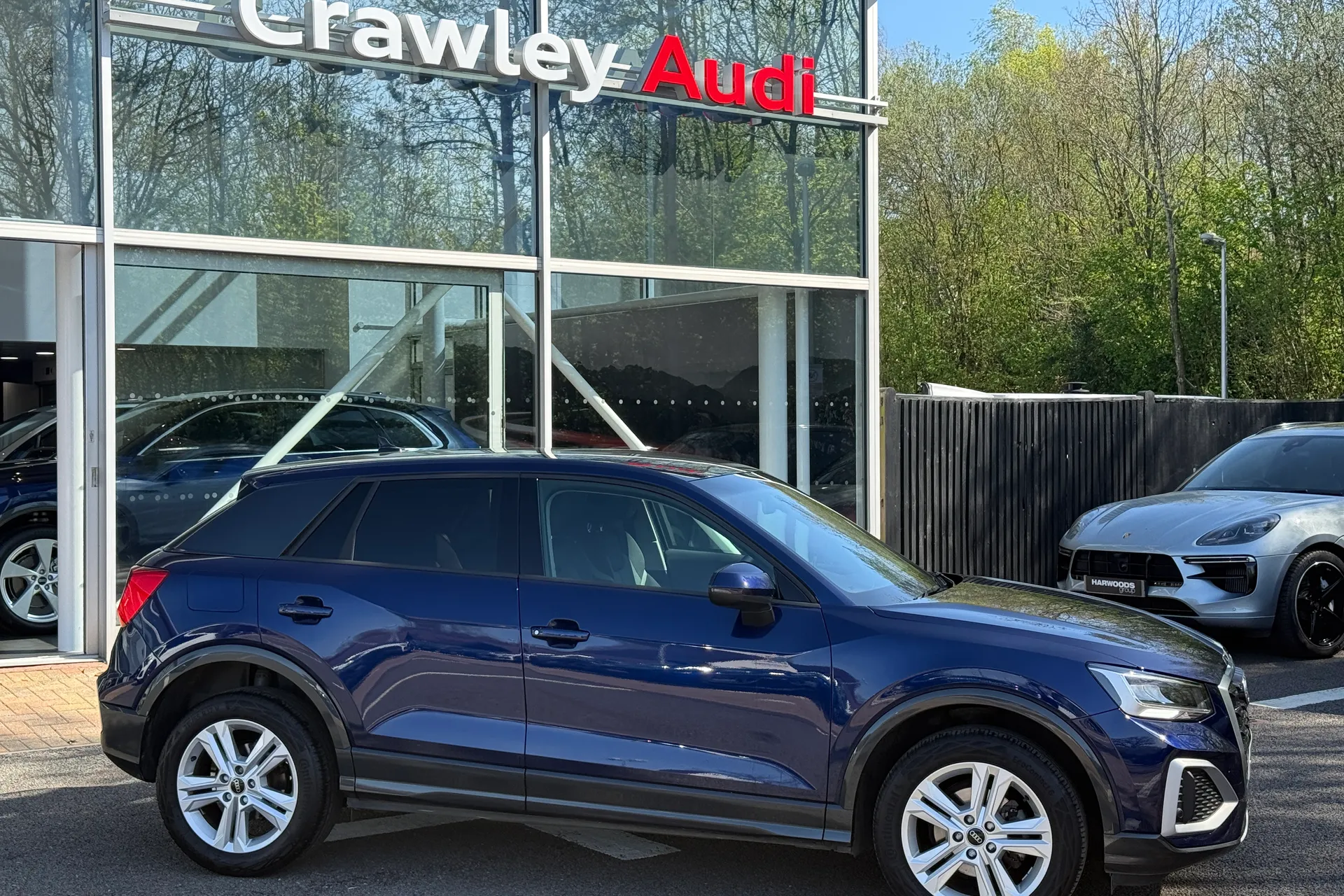 Audi Q2 thumbnail image number 2