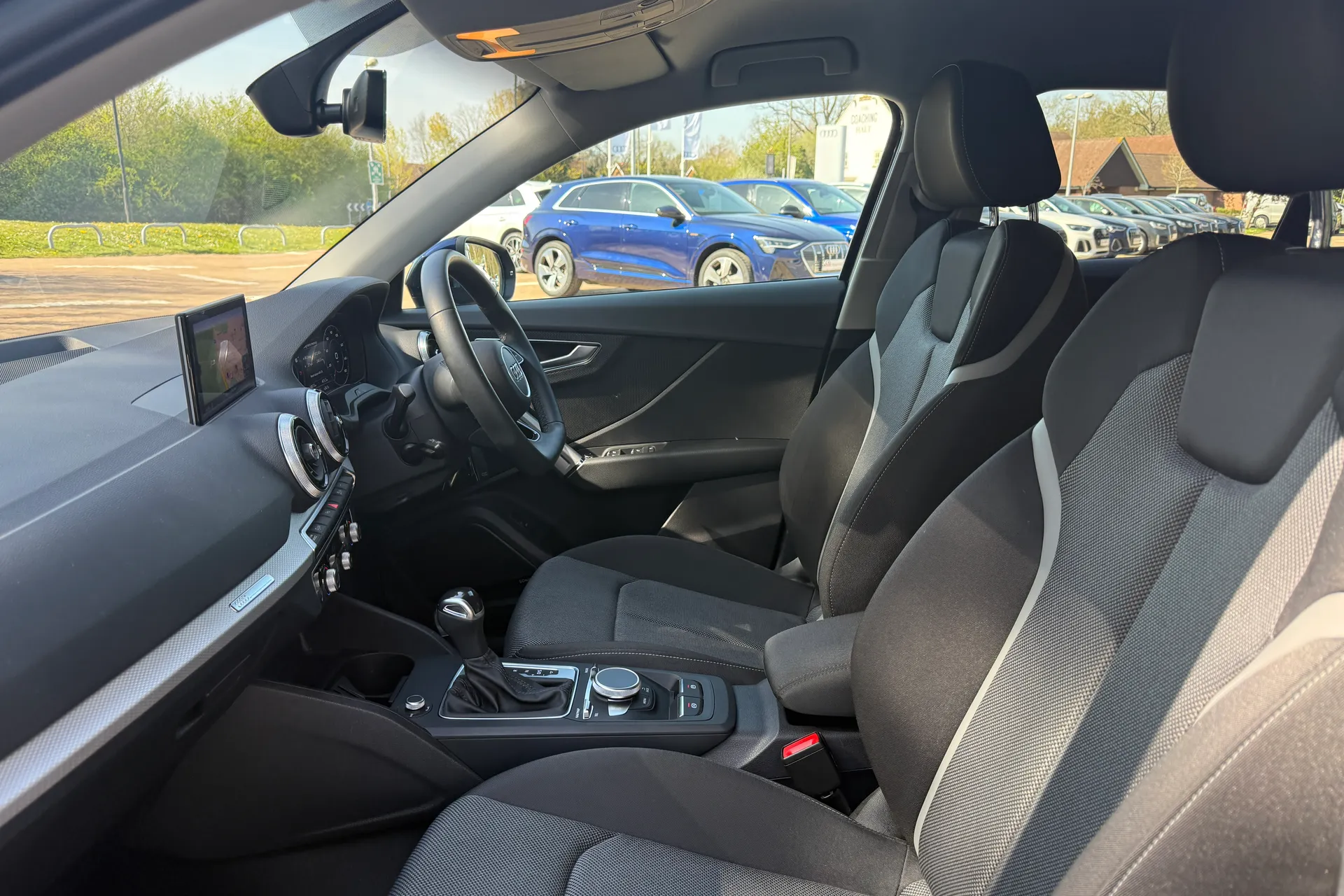 Audi Q2 thumbnail image number 52