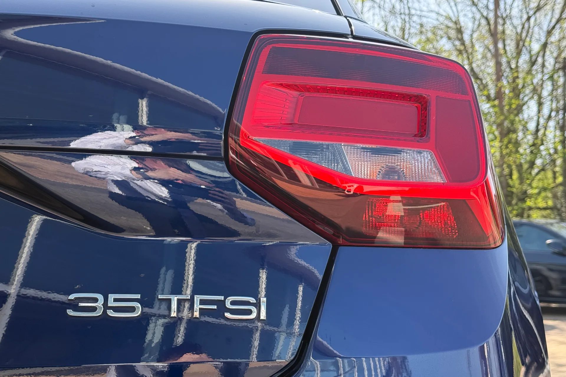 Audi Q2 thumbnail image number 44