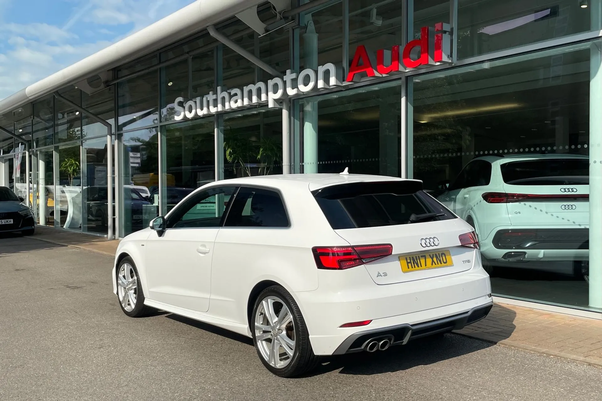Audi A3 thumbnail image number 7