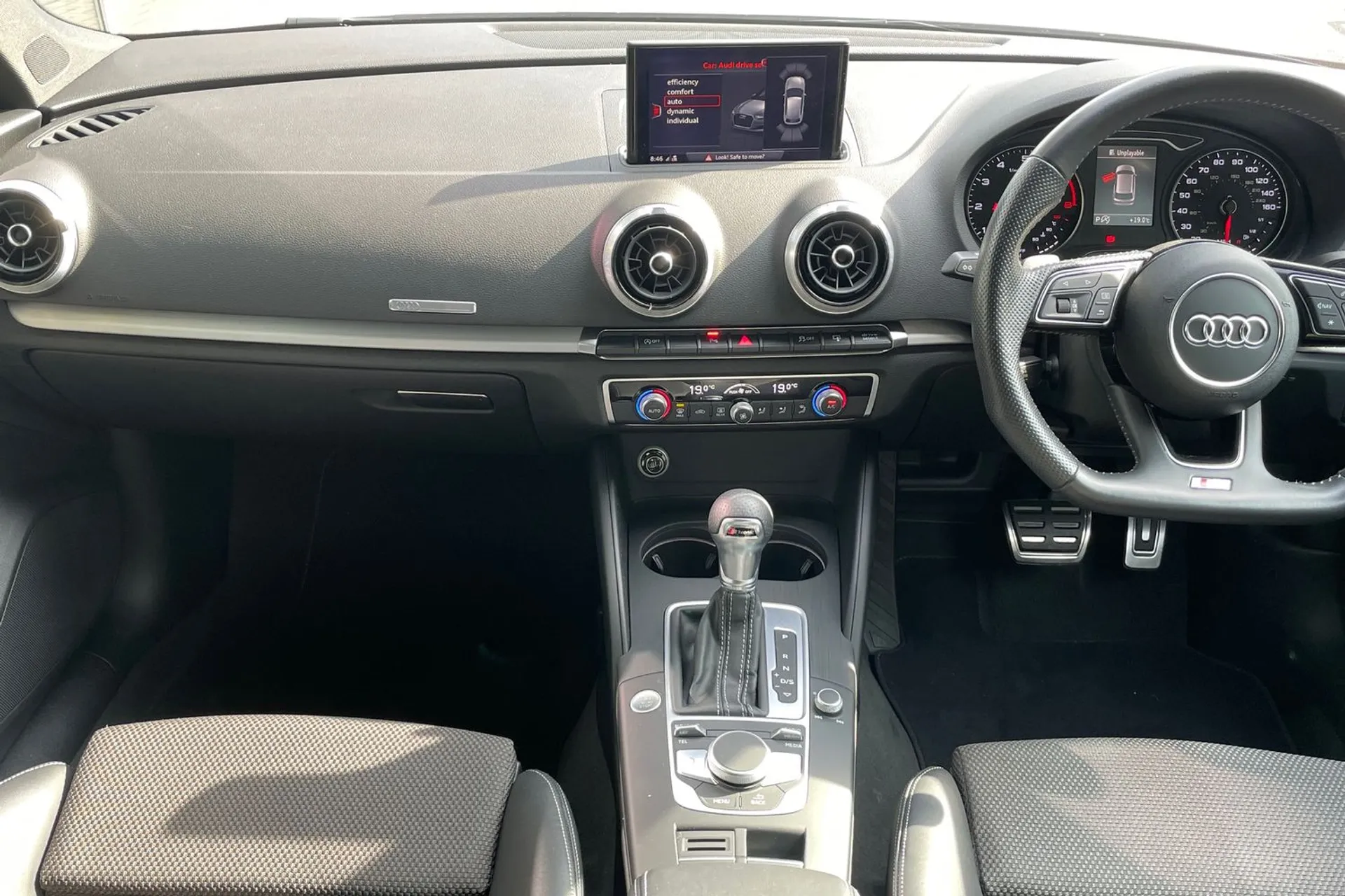 Audi A3 thumbnail image number 34
