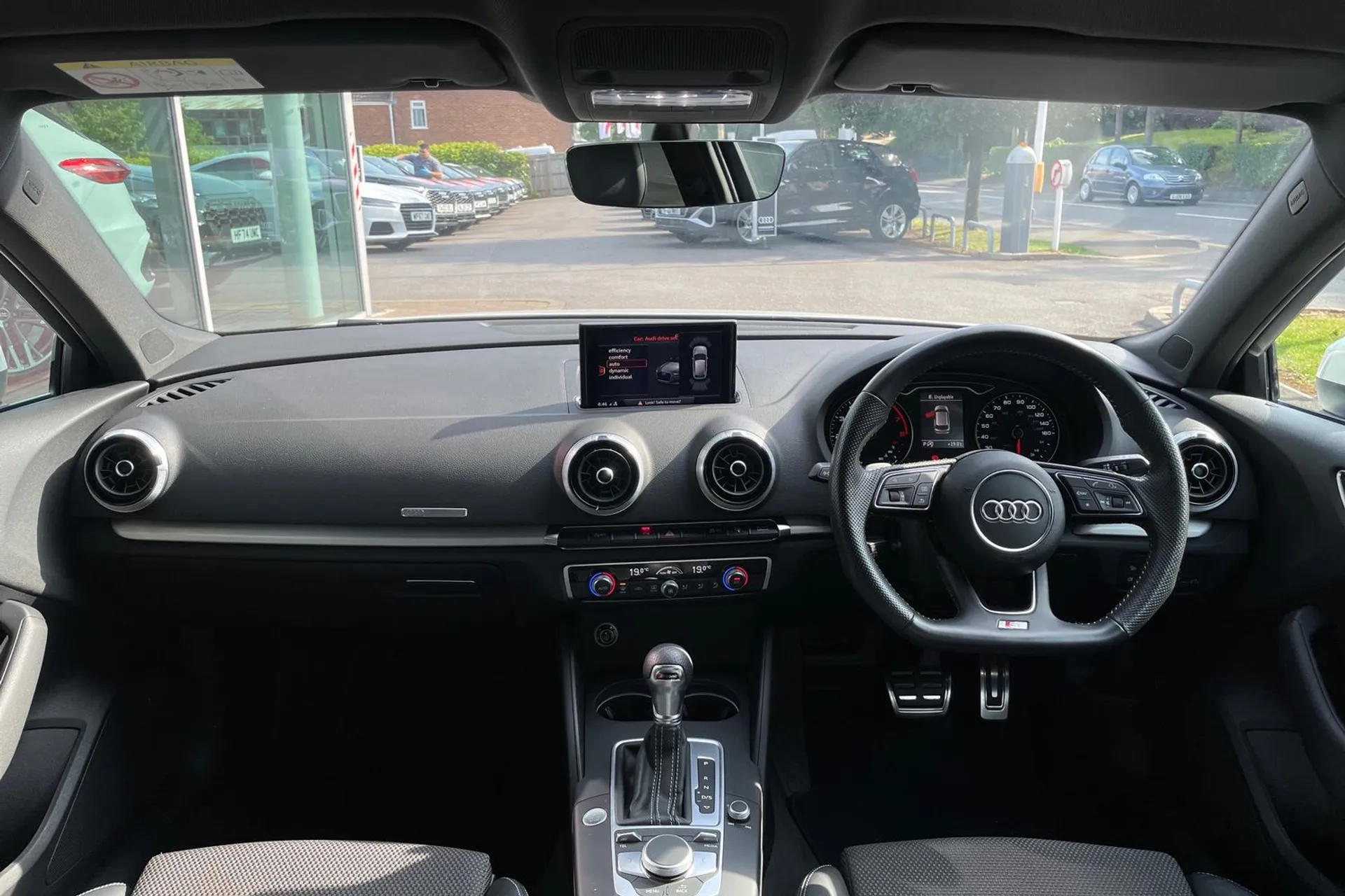 Audi A3 thumbnail image number 3