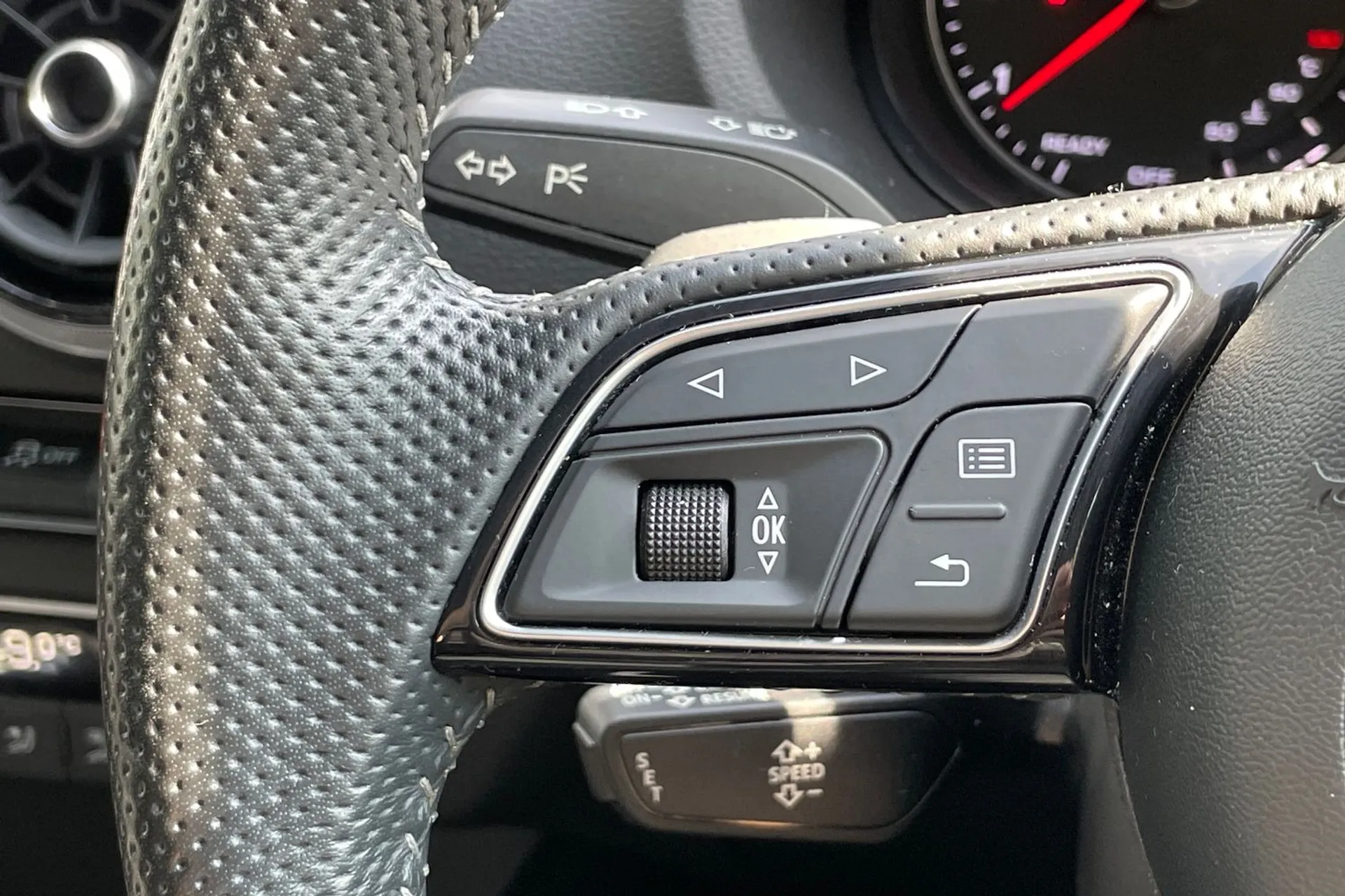 Audi A3 thumbnail image number 57