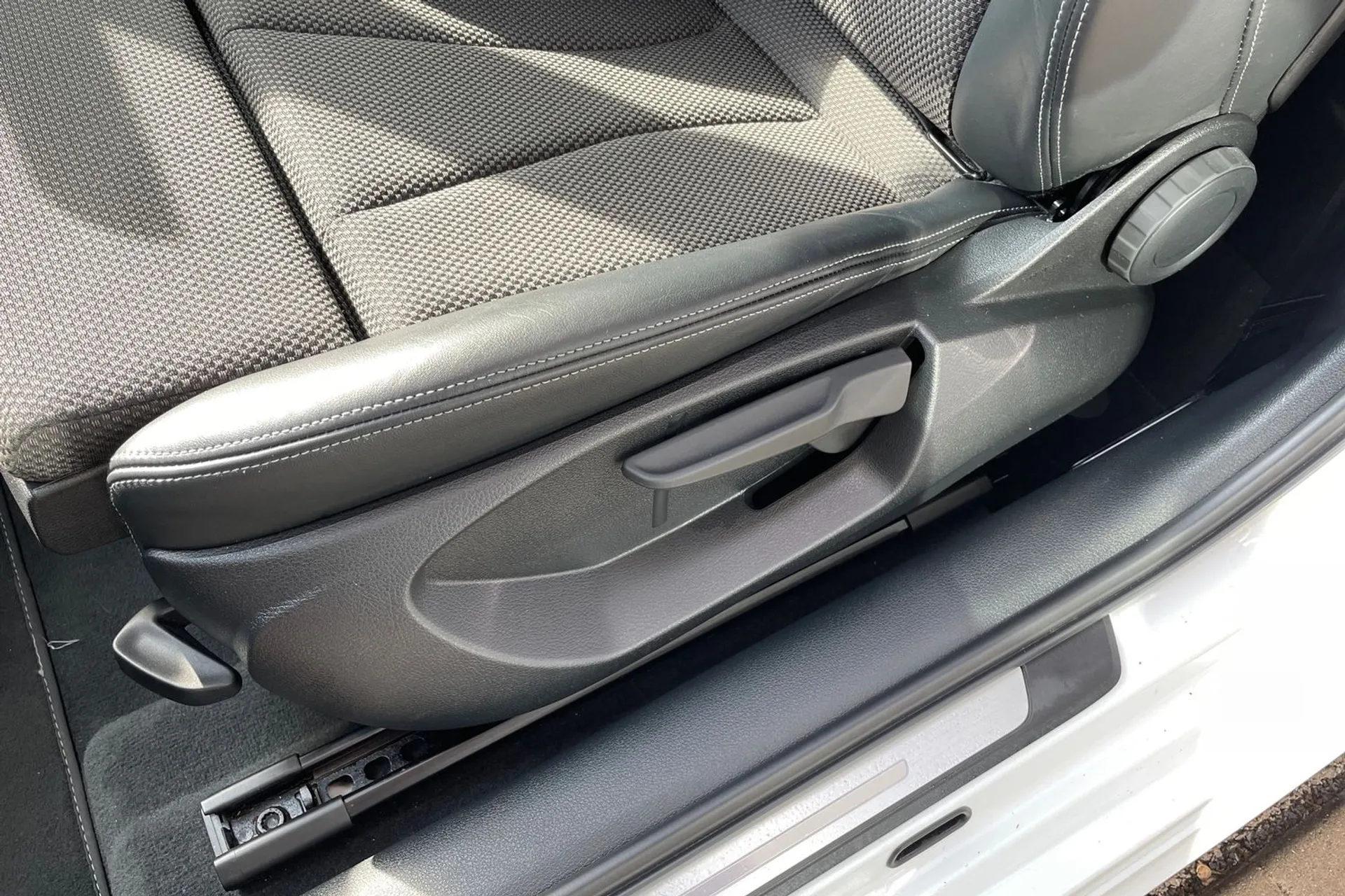 Audi A3 thumbnail image number 28
