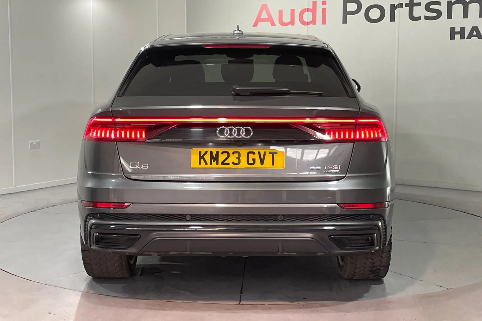 Audi Q8 thumbnail image number 6