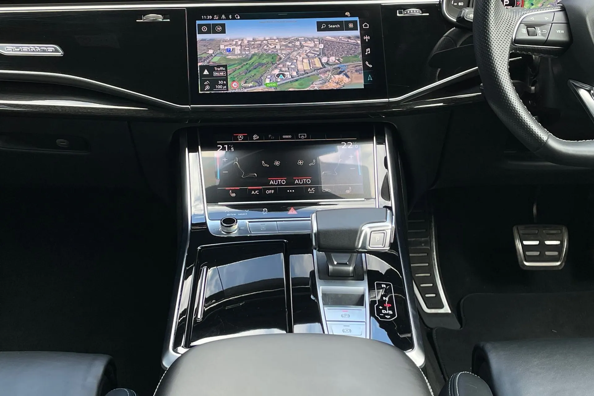 Audi Q8 thumbnail image number 43