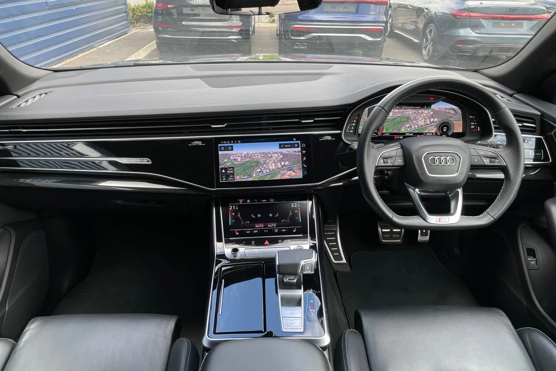 Audi Q8 thumbnail image number 3