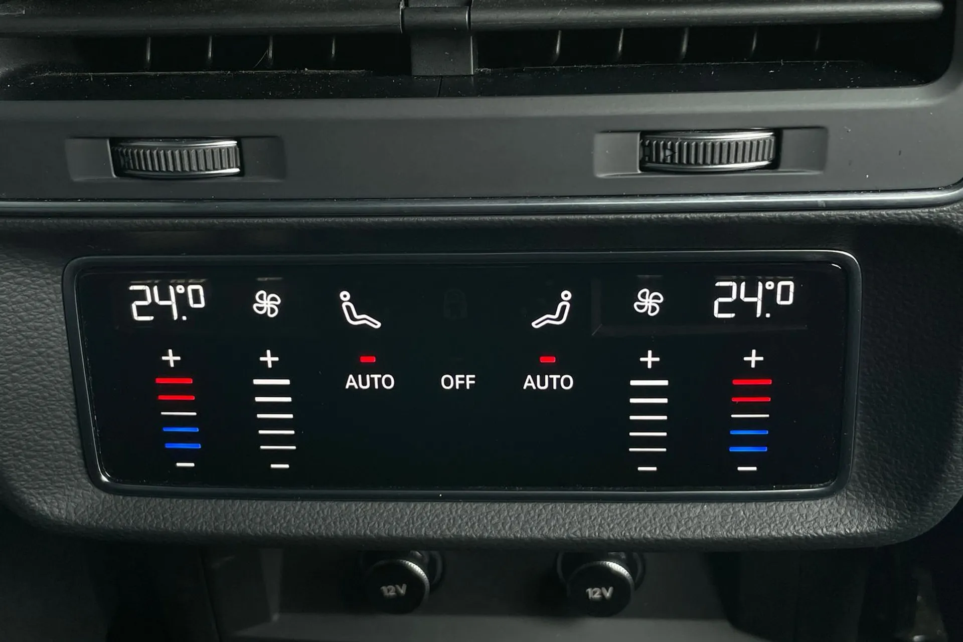 Audi Q8 thumbnail image number 36