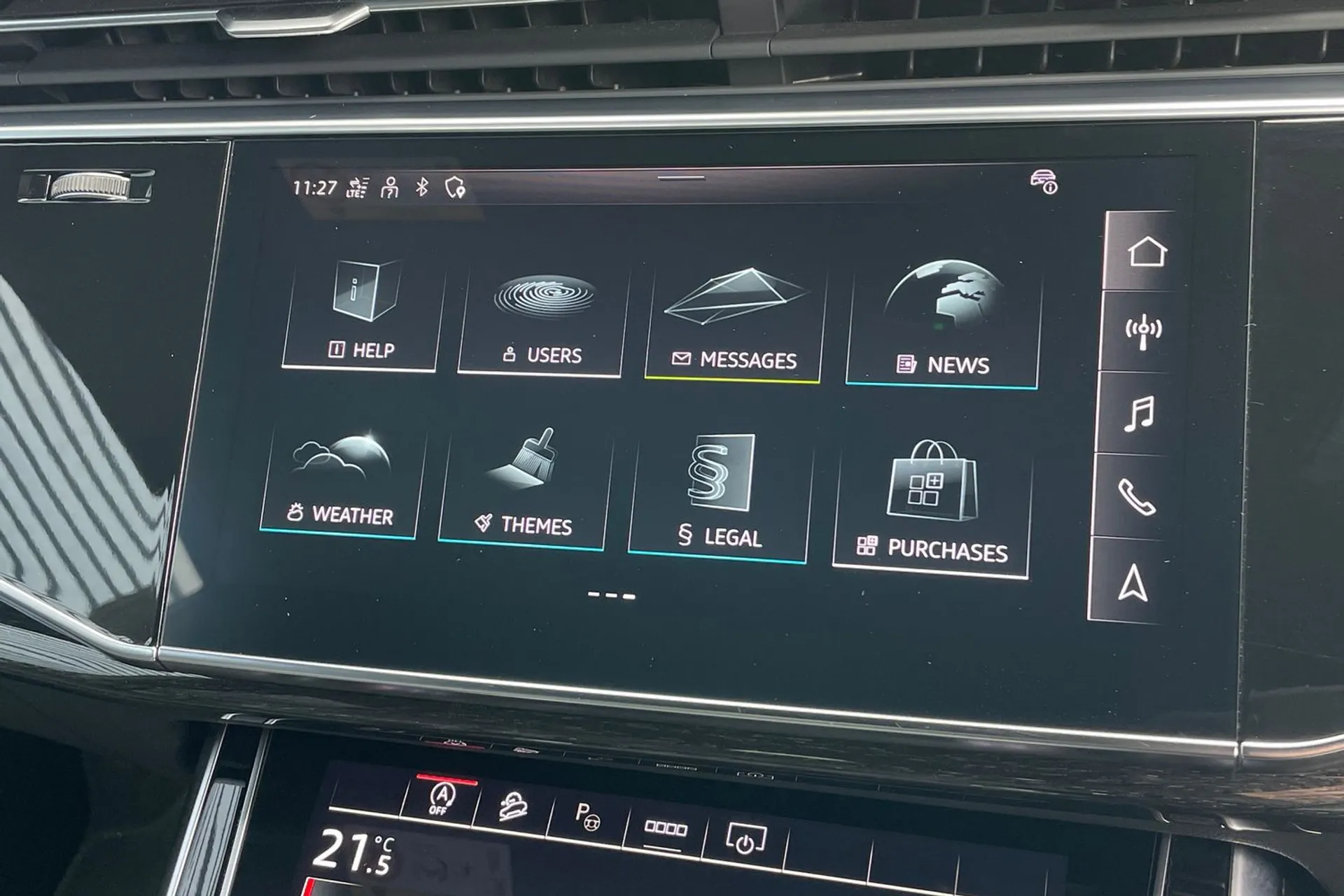 Audi Q8 thumbnail image number 25