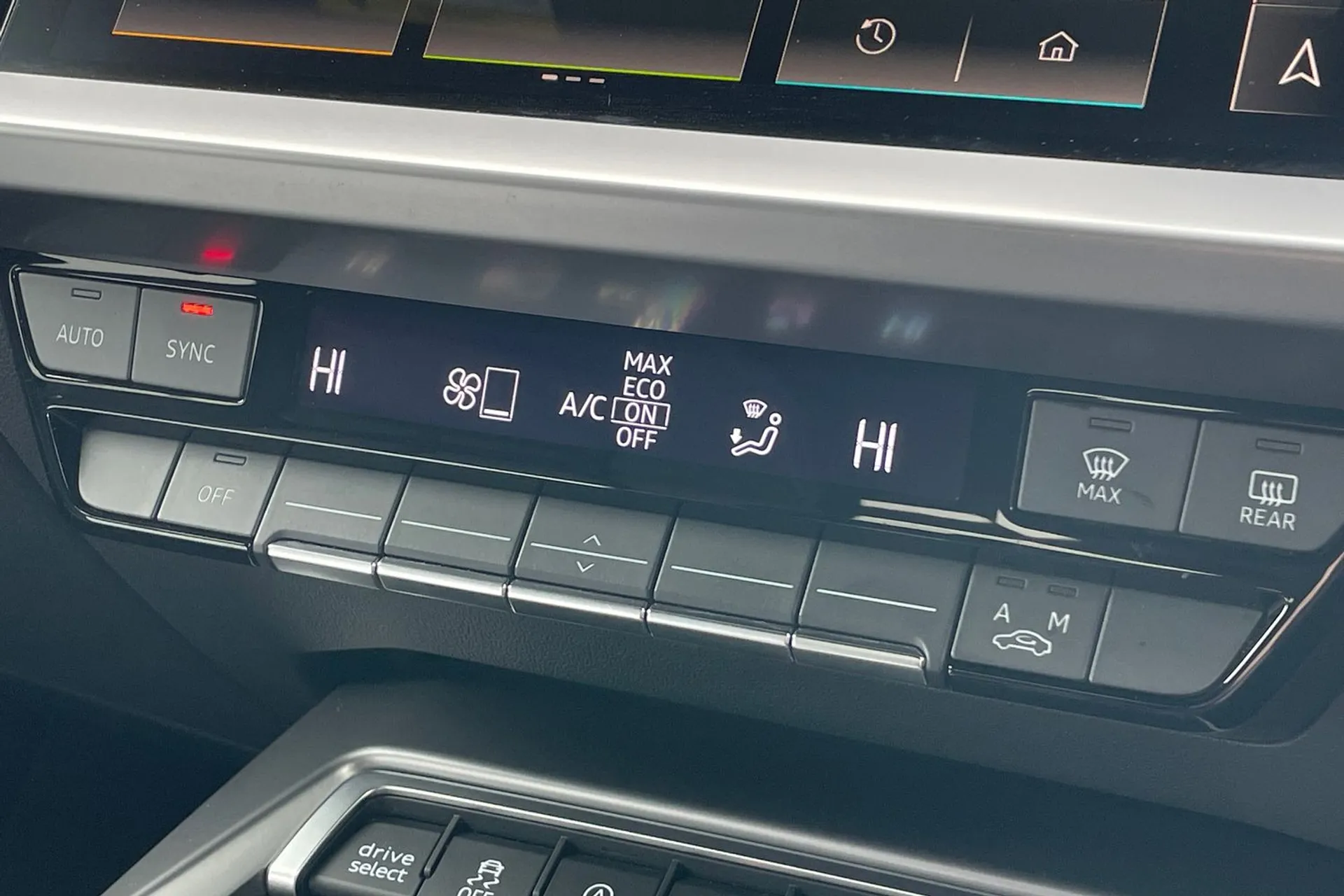 Audi A3 thumbnail image number 33