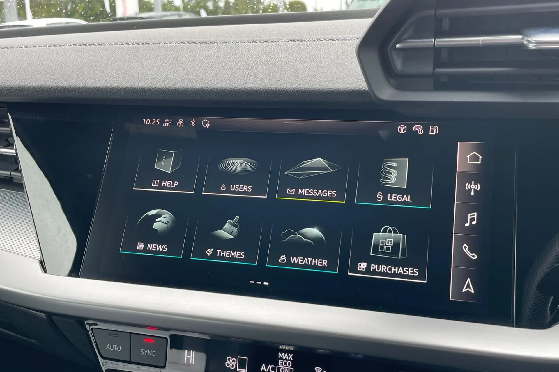 Audi A3 thumbnail image number 17