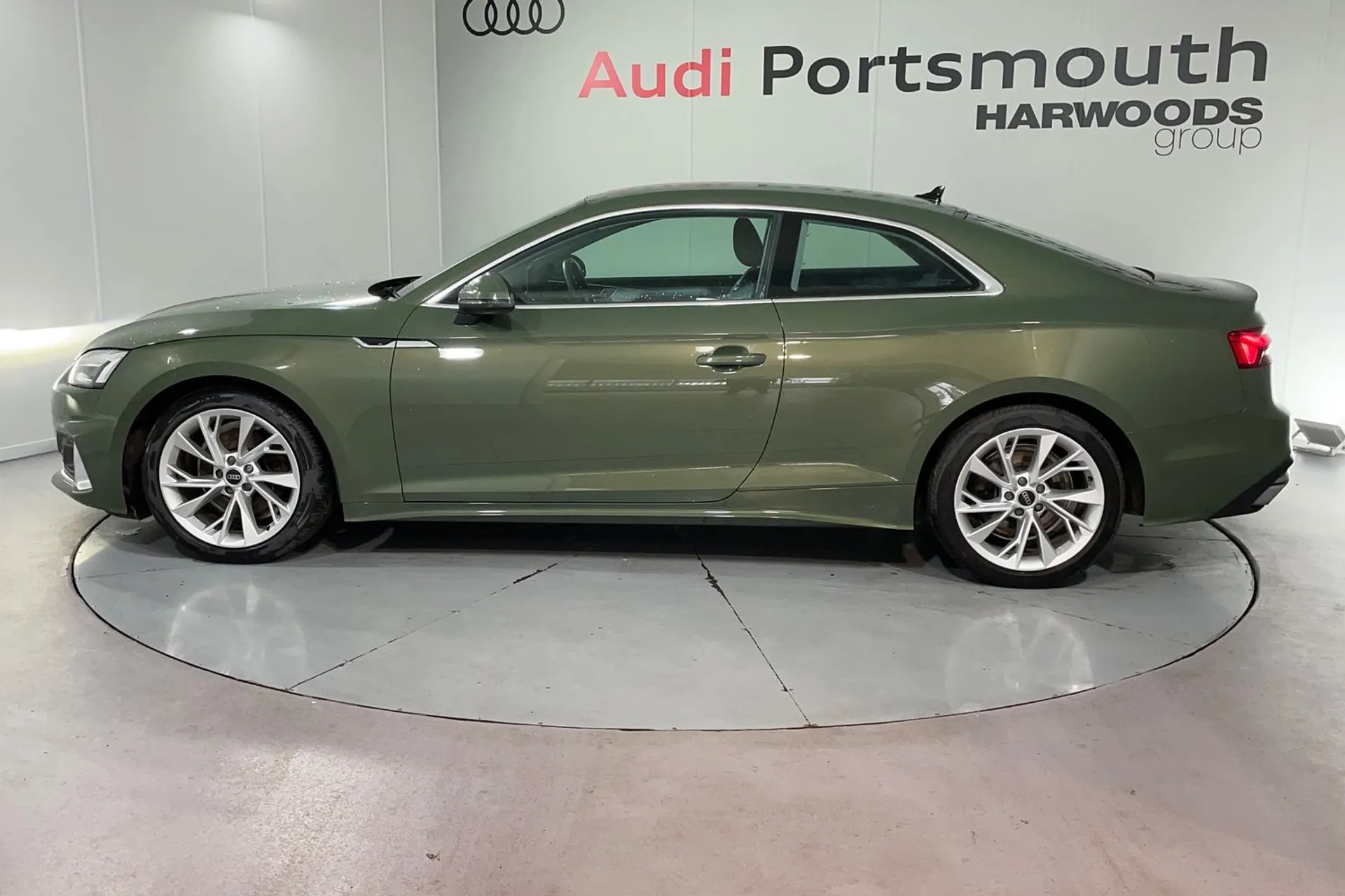 Audi A5 thumbnail image number 10