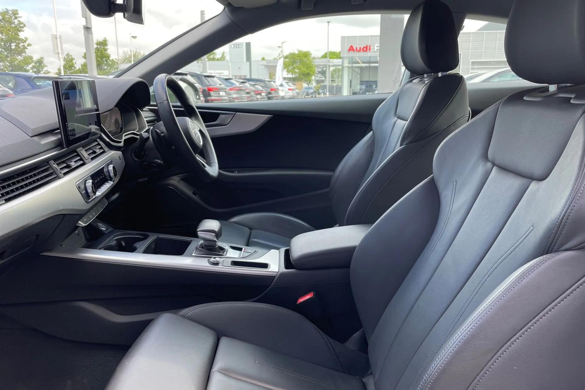 Audi A5 thumbnail image number 29