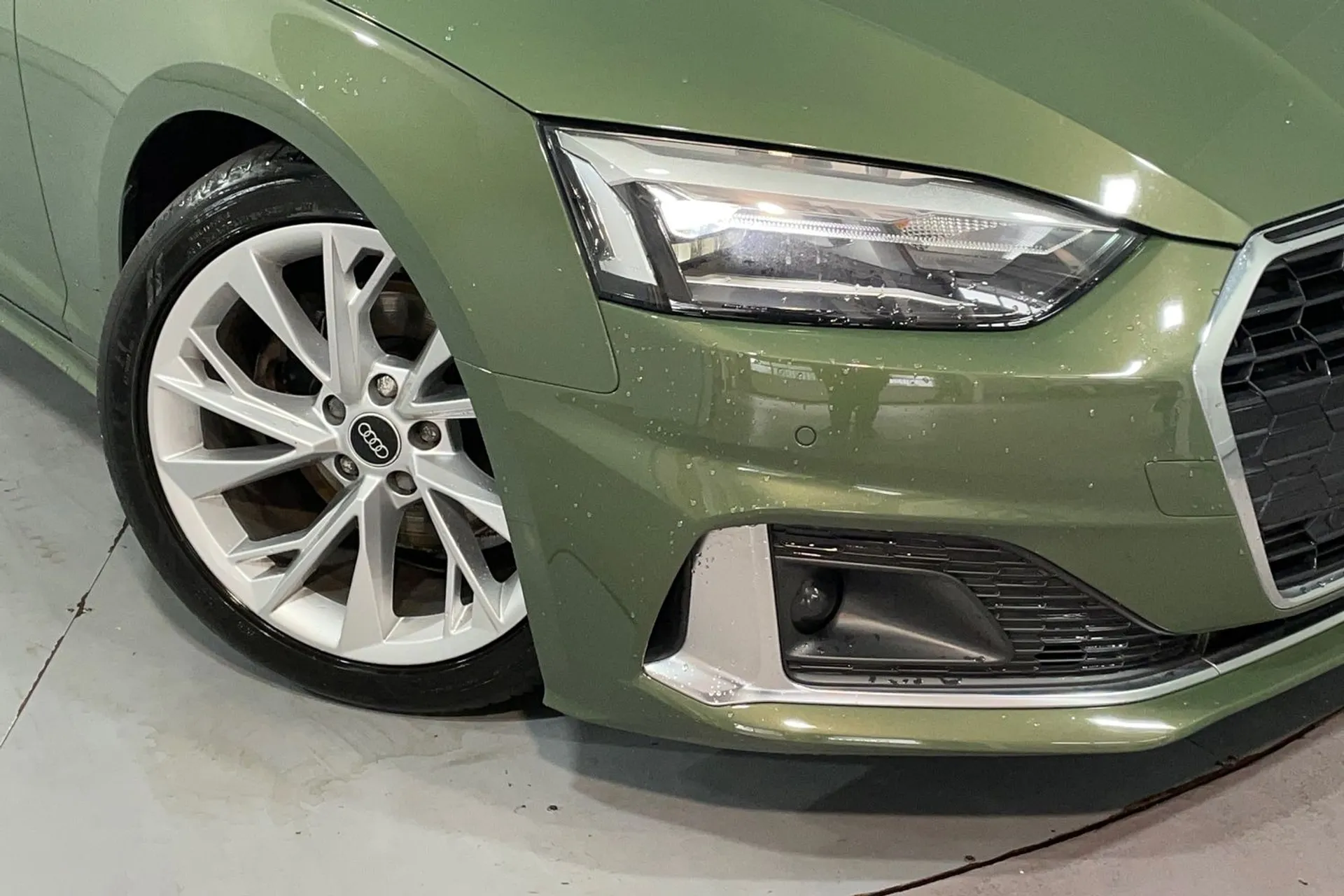 Audi A5 thumbnail image number 6
