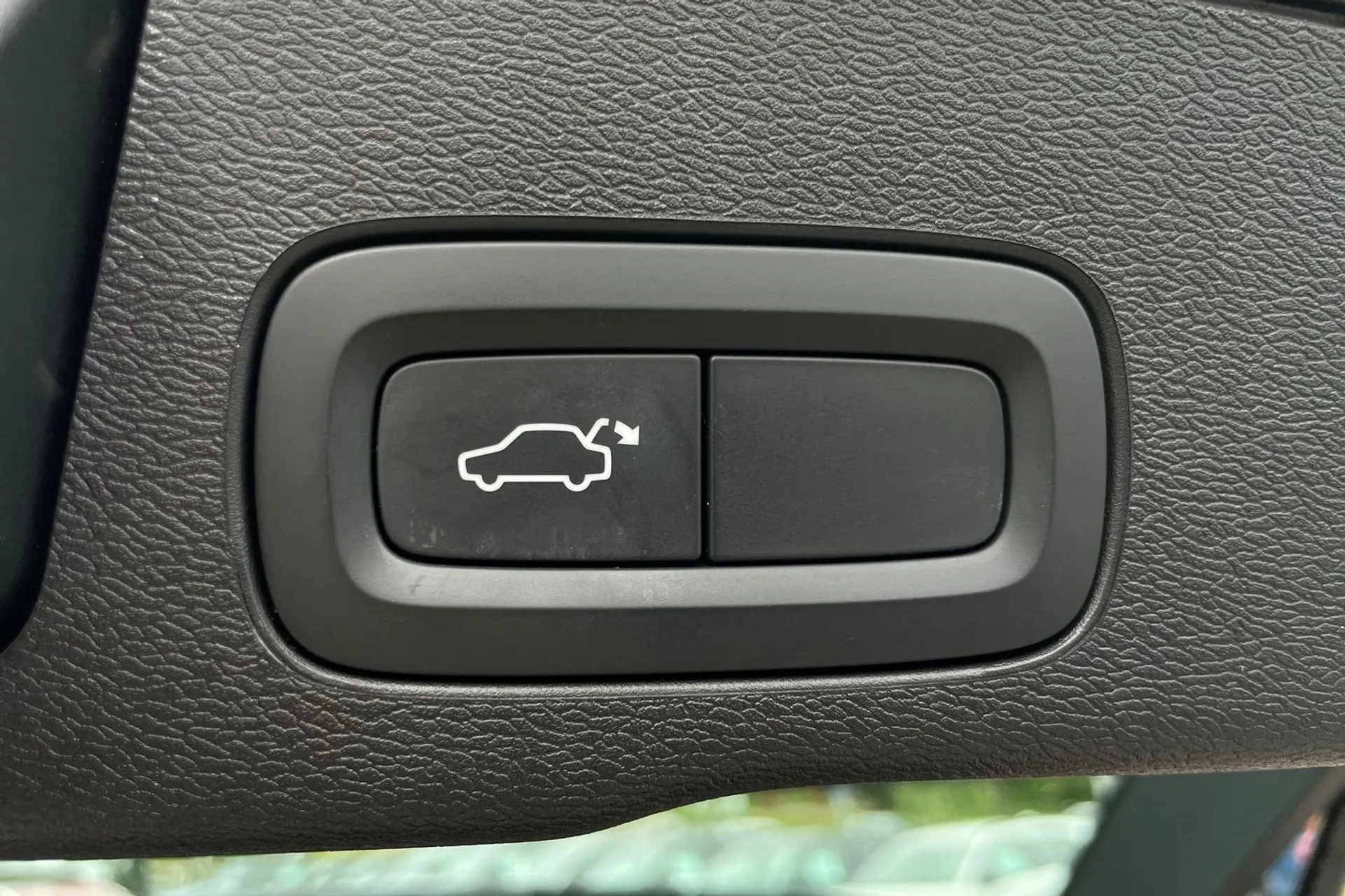 Volvo XC60 thumbnail image number 20