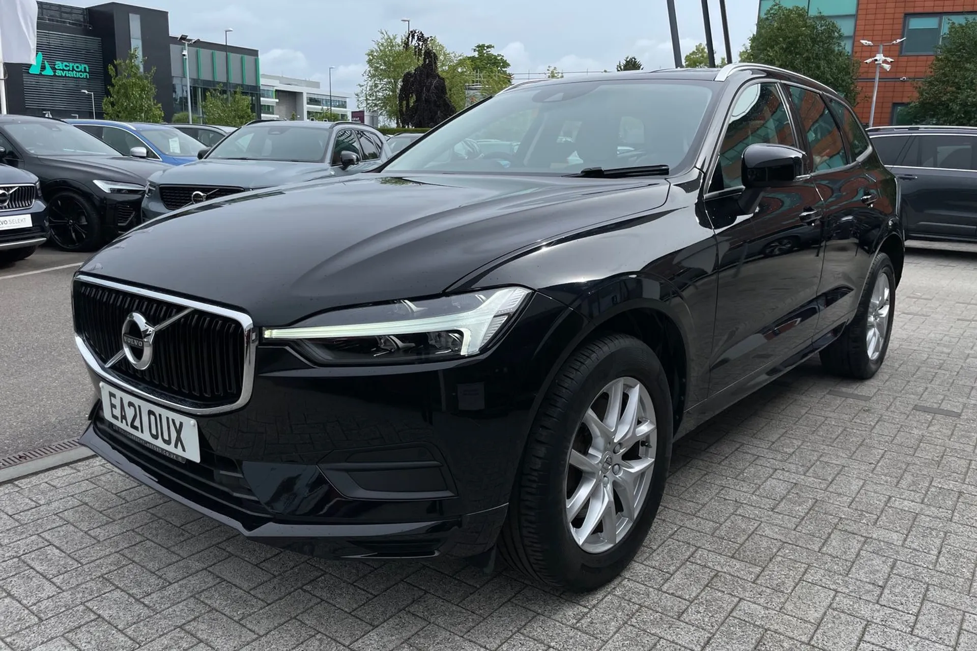 Volvo XC60 thumbnail image number 11