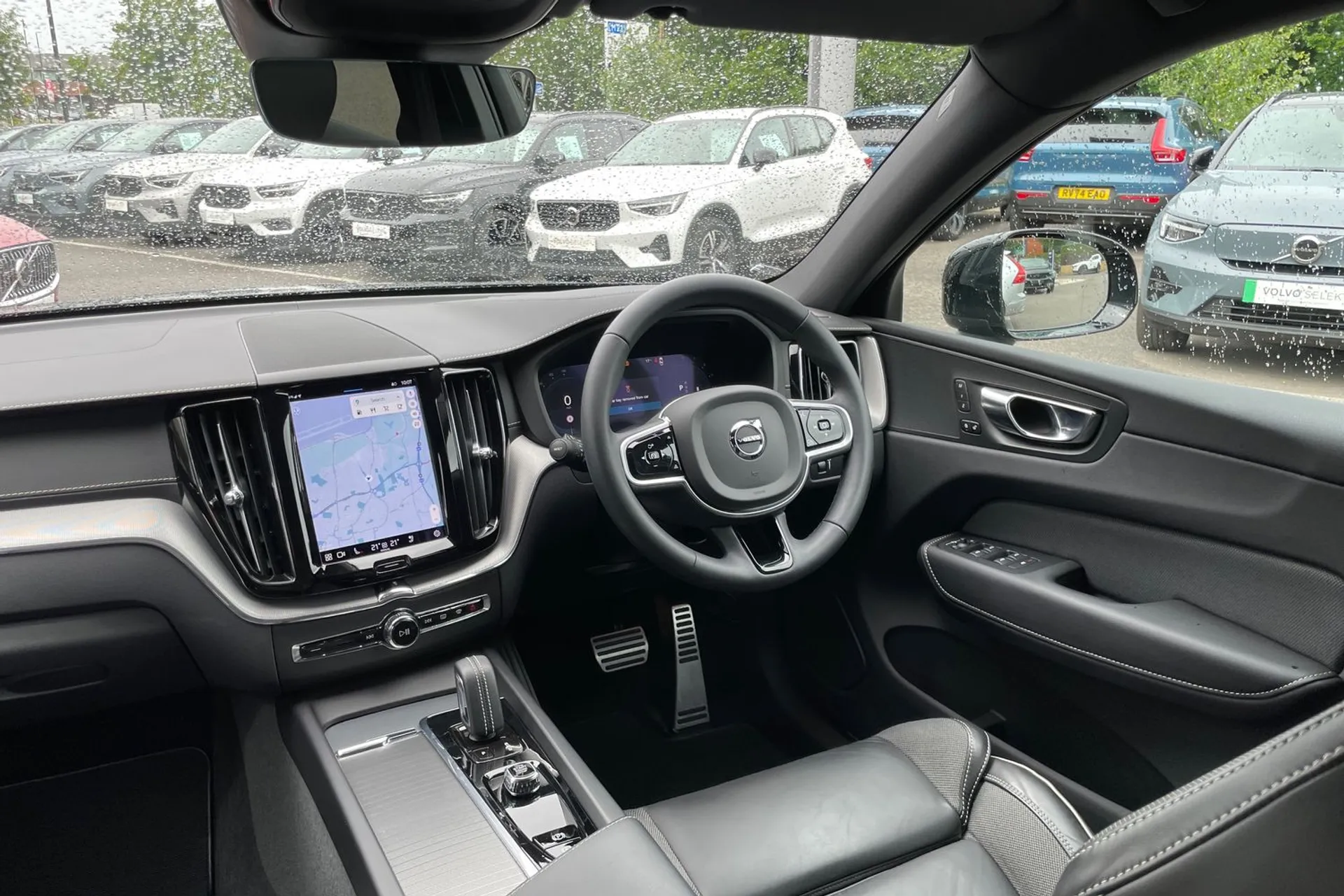 Volvo XC60 thumbnail image number 32
