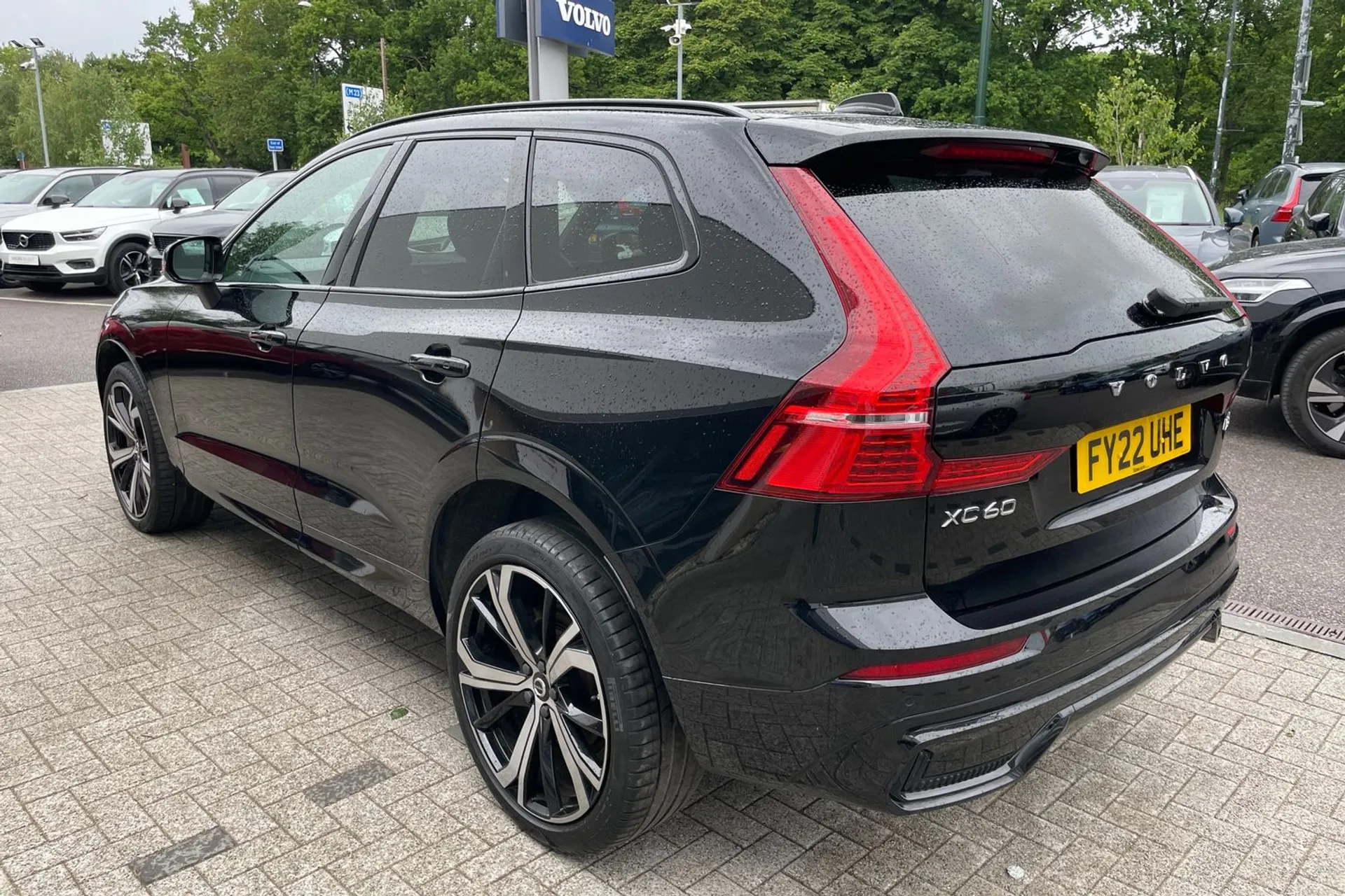 Volvo XC60 thumbnail image number 9
