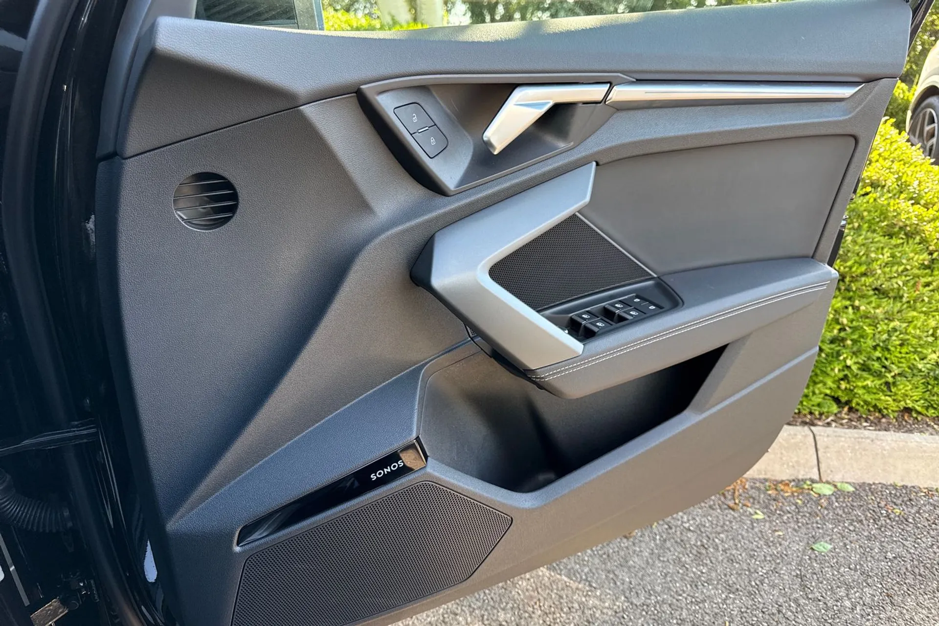 Audi A3 thumbnail image number 31