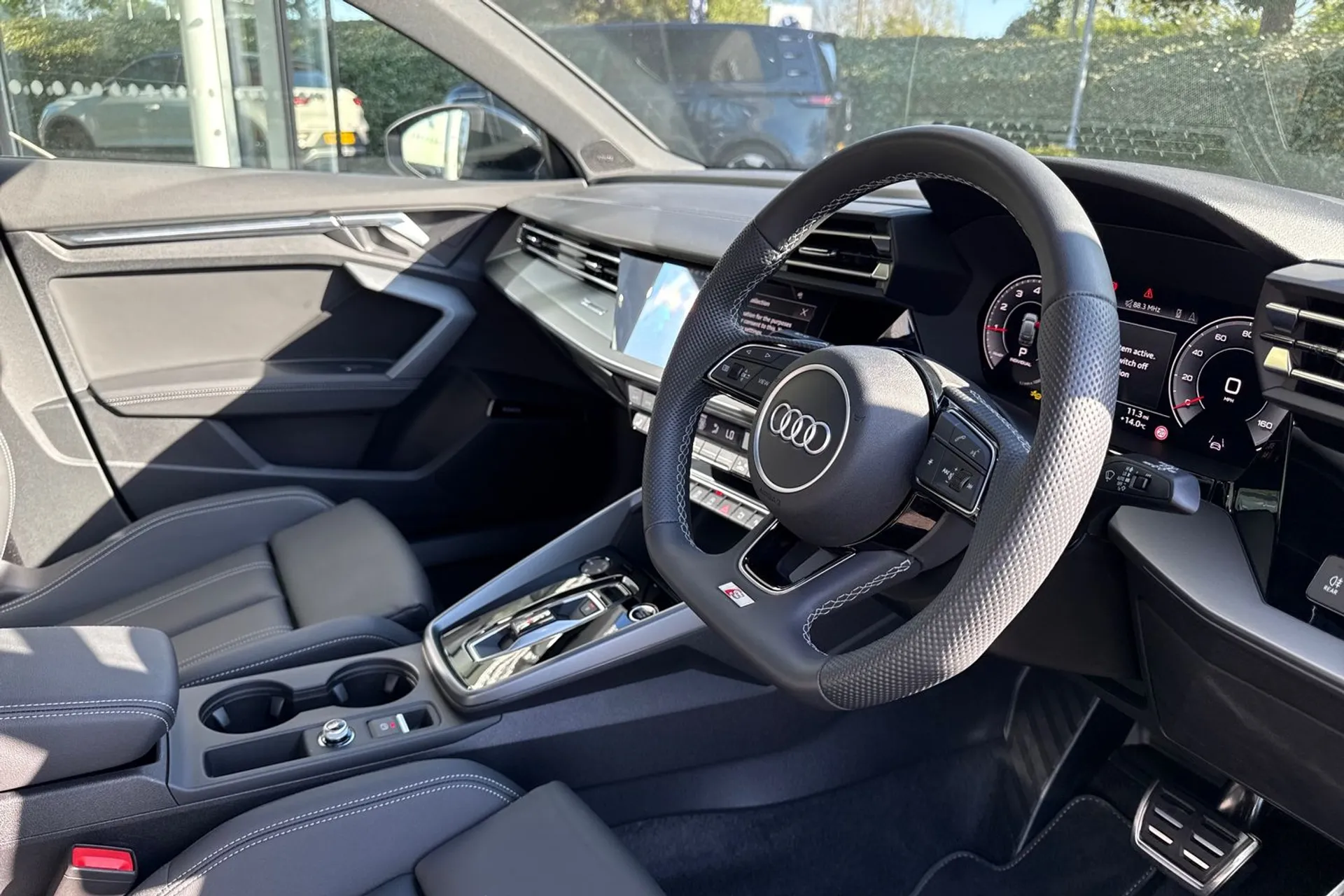 Audi A3 thumbnail image number 20