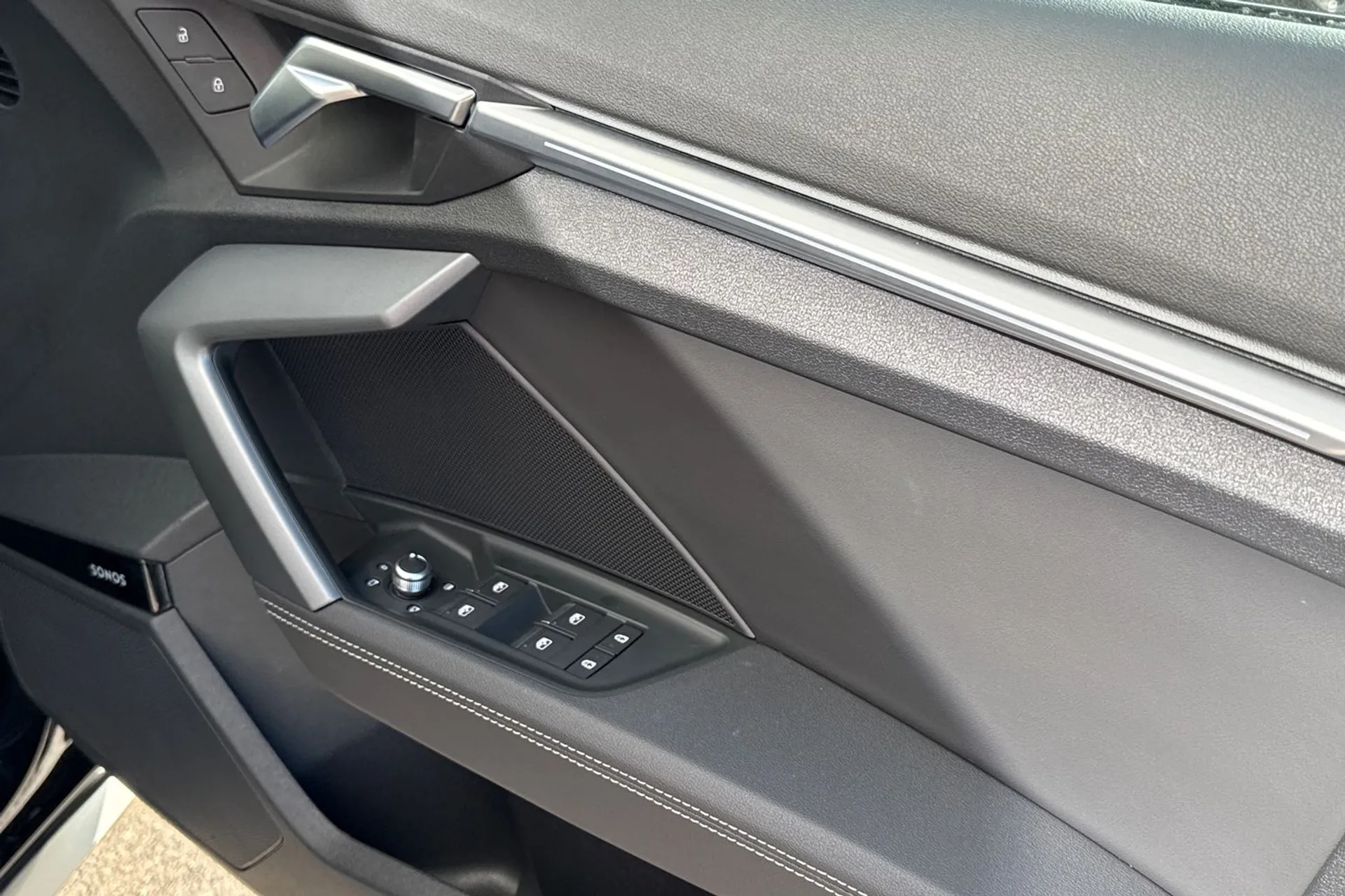 Audi A3 thumbnail image number 44