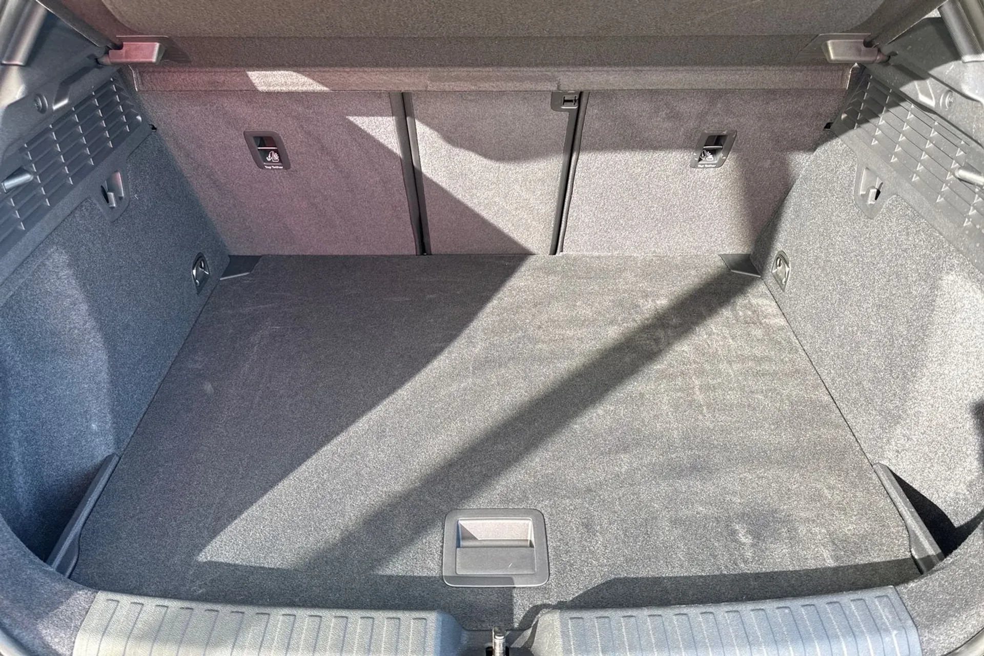 Audi A3 thumbnail image number 35