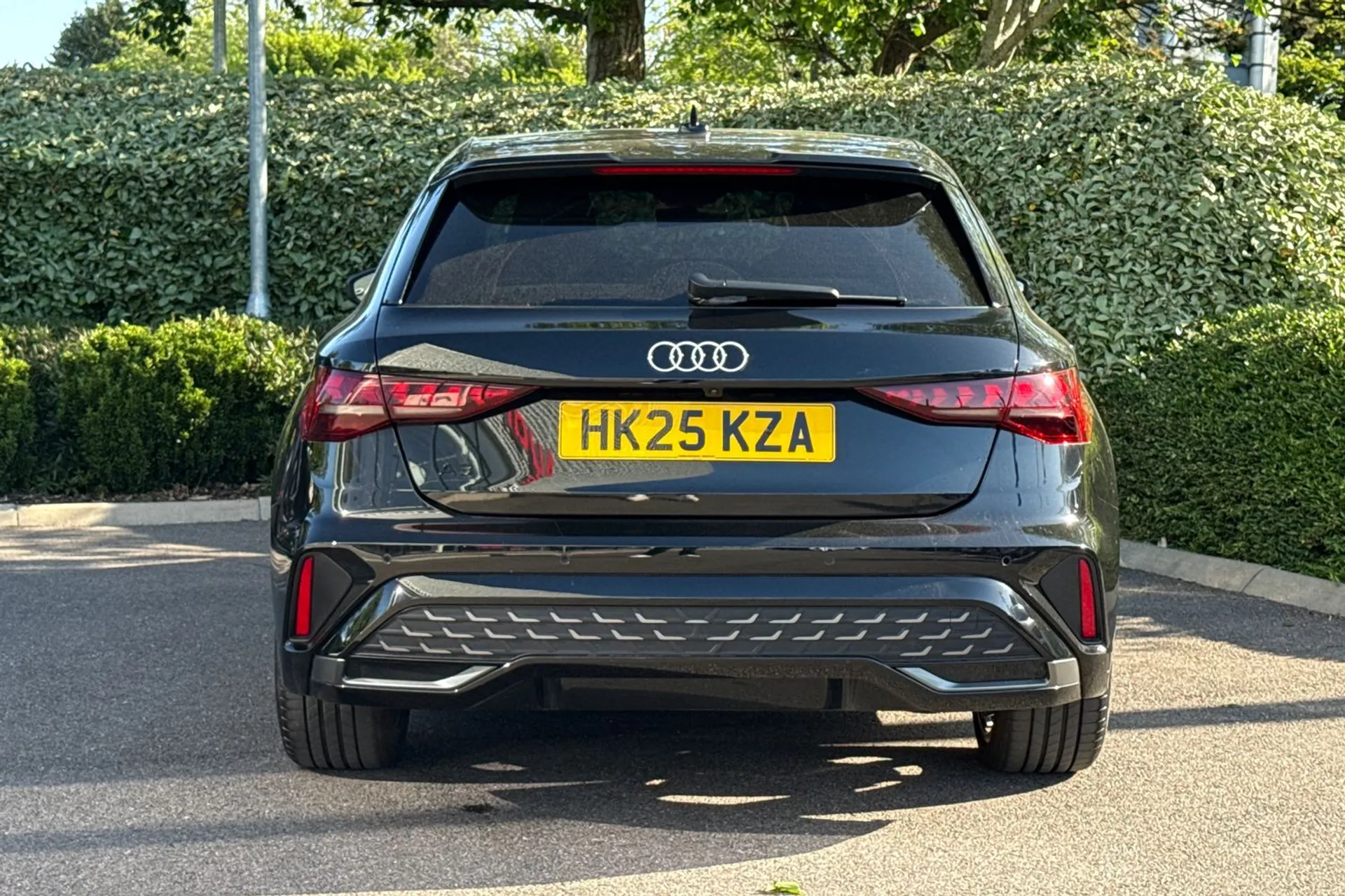 Audi A3 thumbnail image number 9